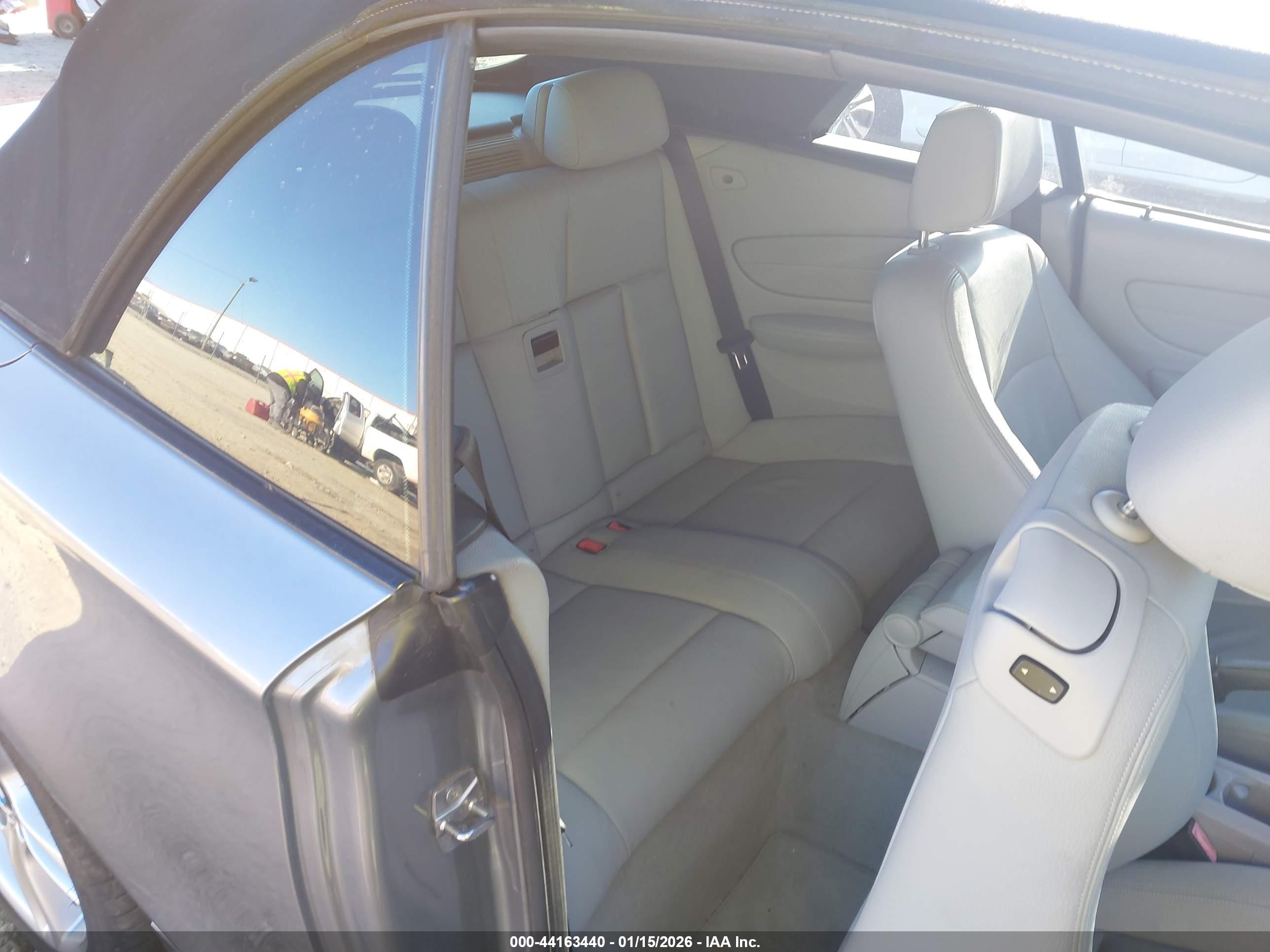 BMW 135I image 8
