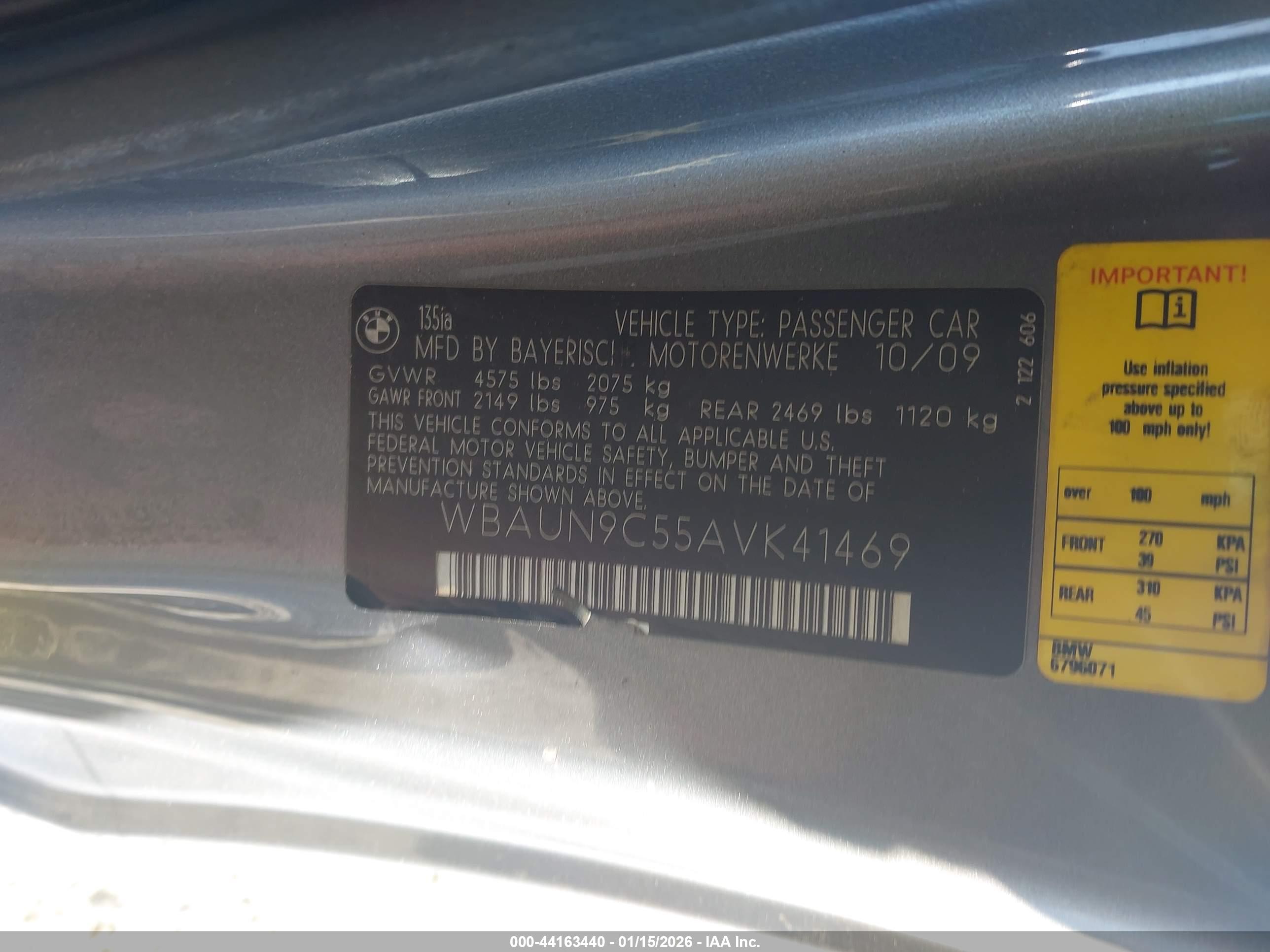 BMW 135I image 9