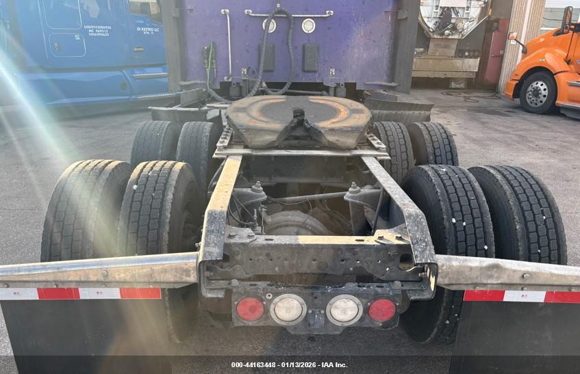KENWORTH T680 image 8