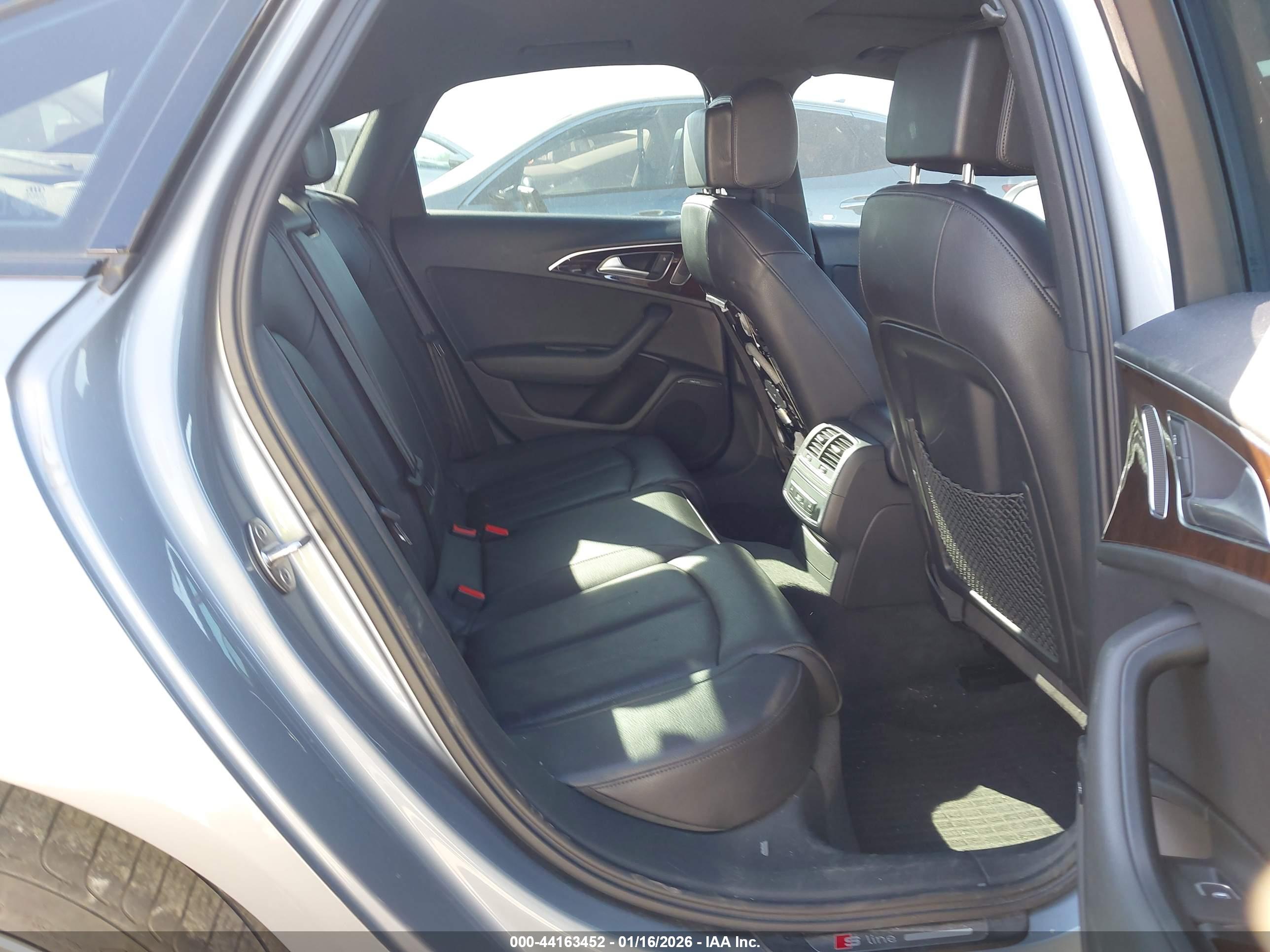 AUDI A6 image 8