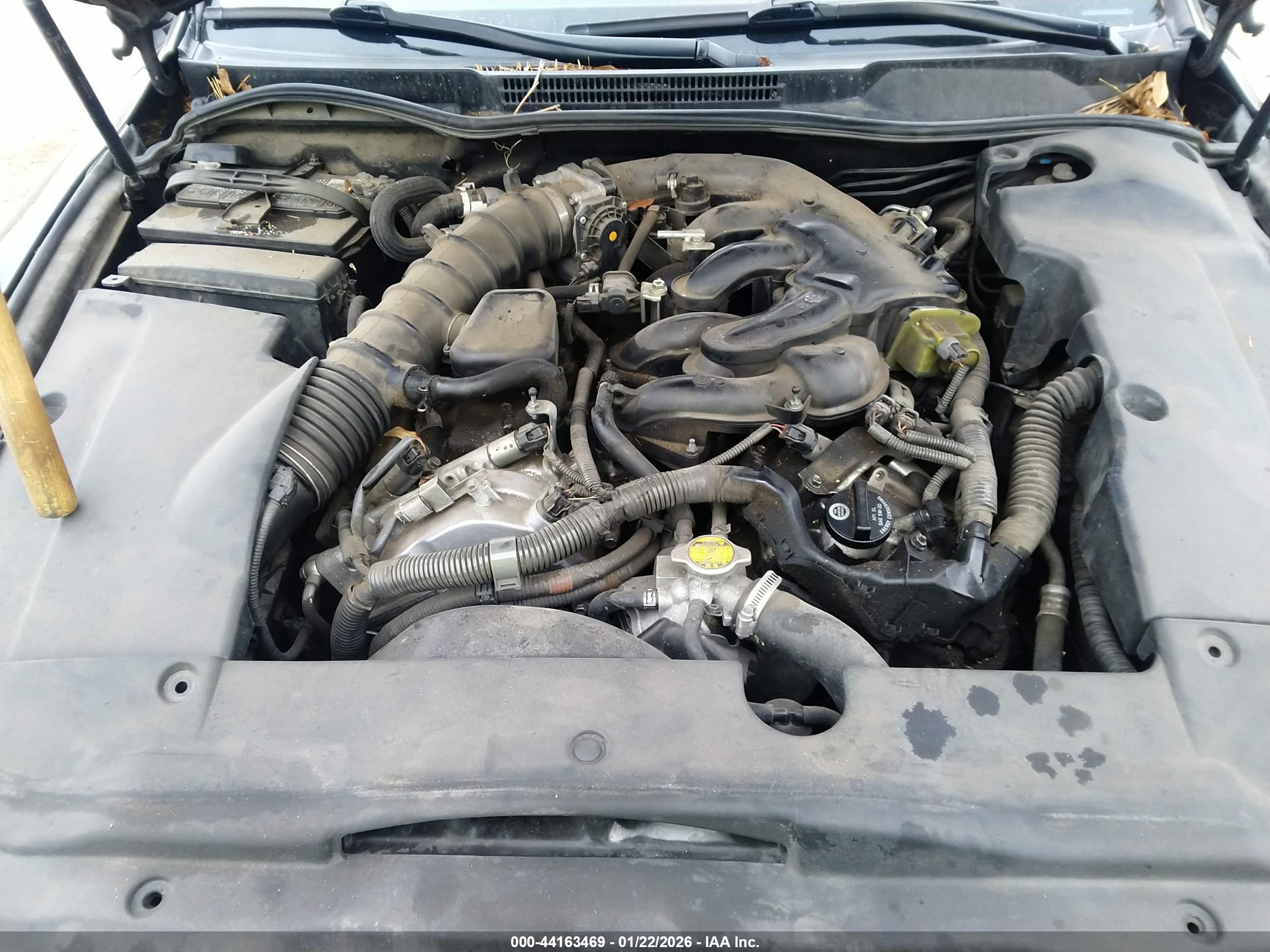 LEXUS IS image 10
