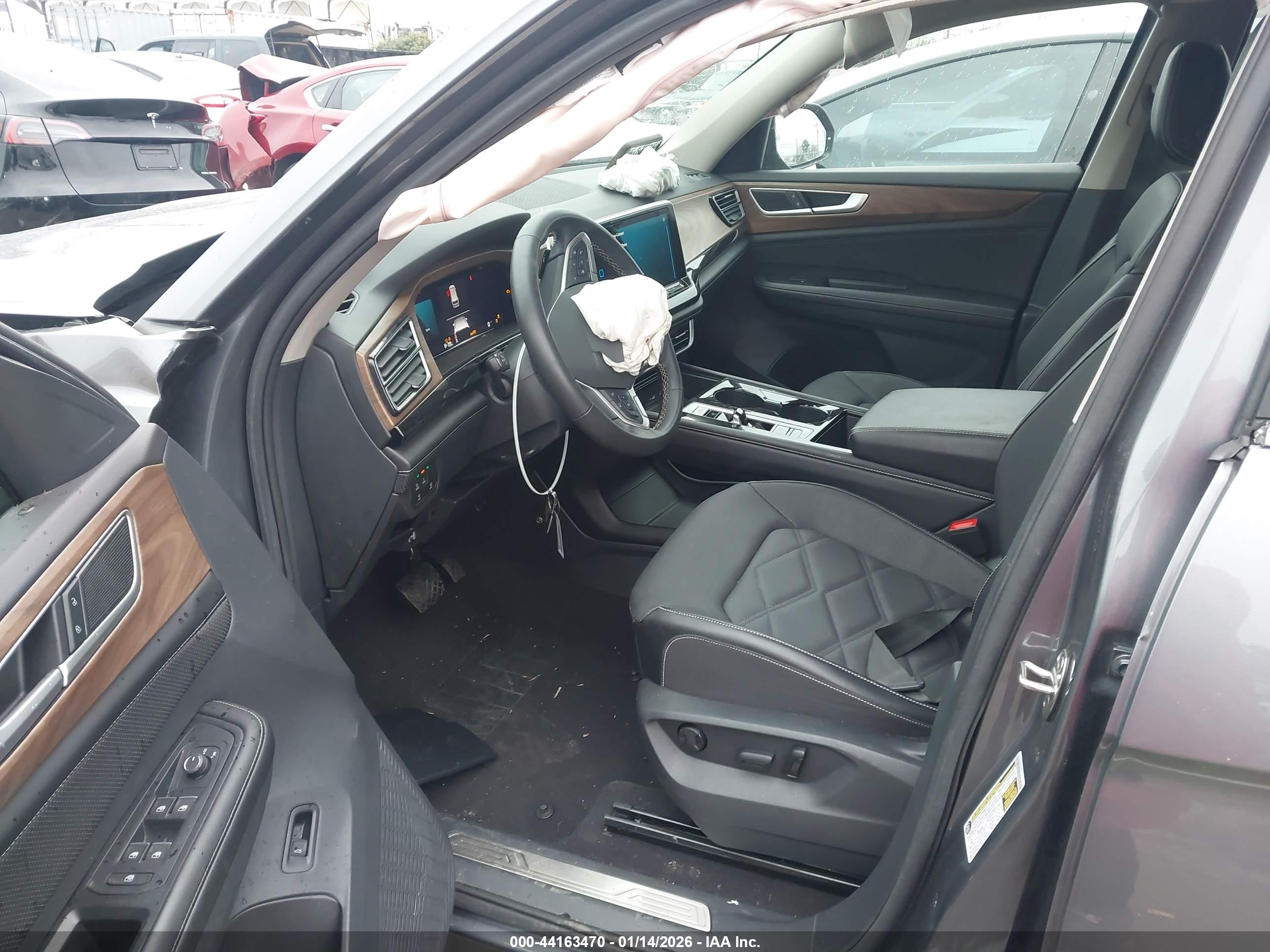 VOLKSWAGEN ATLAS image 5