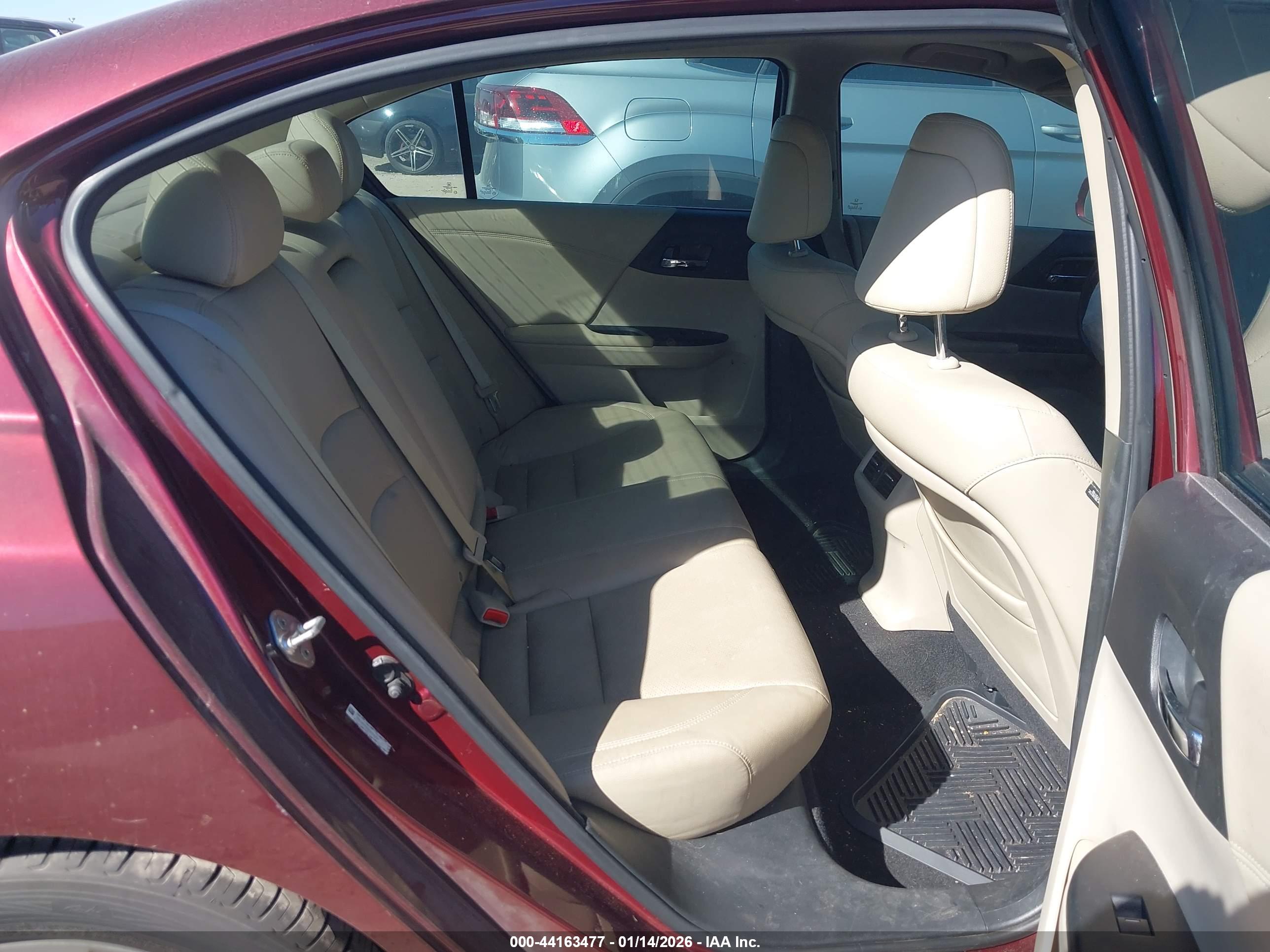 HONDA ACCORD image 8