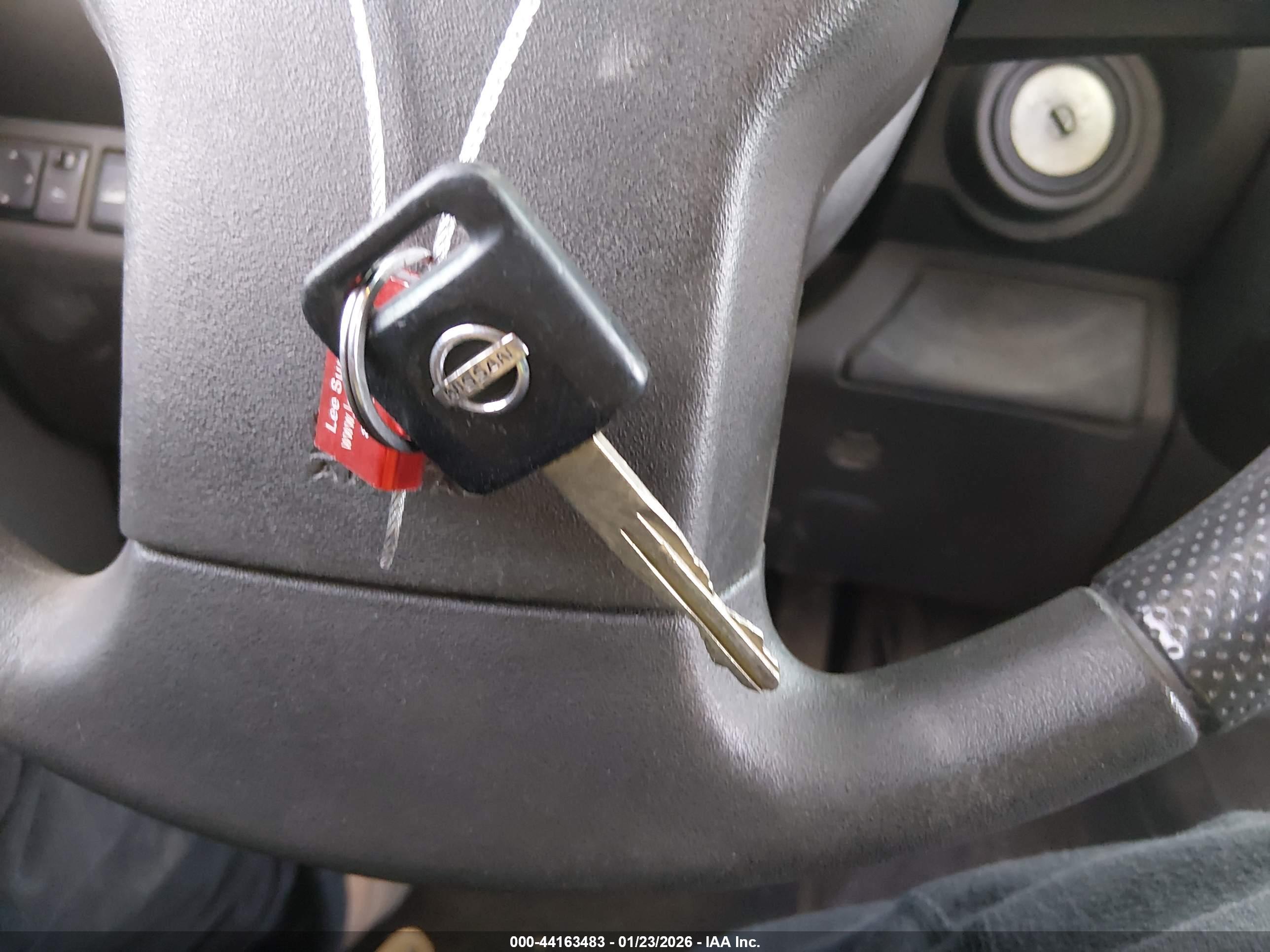 NISSAN FRONTIER image 11