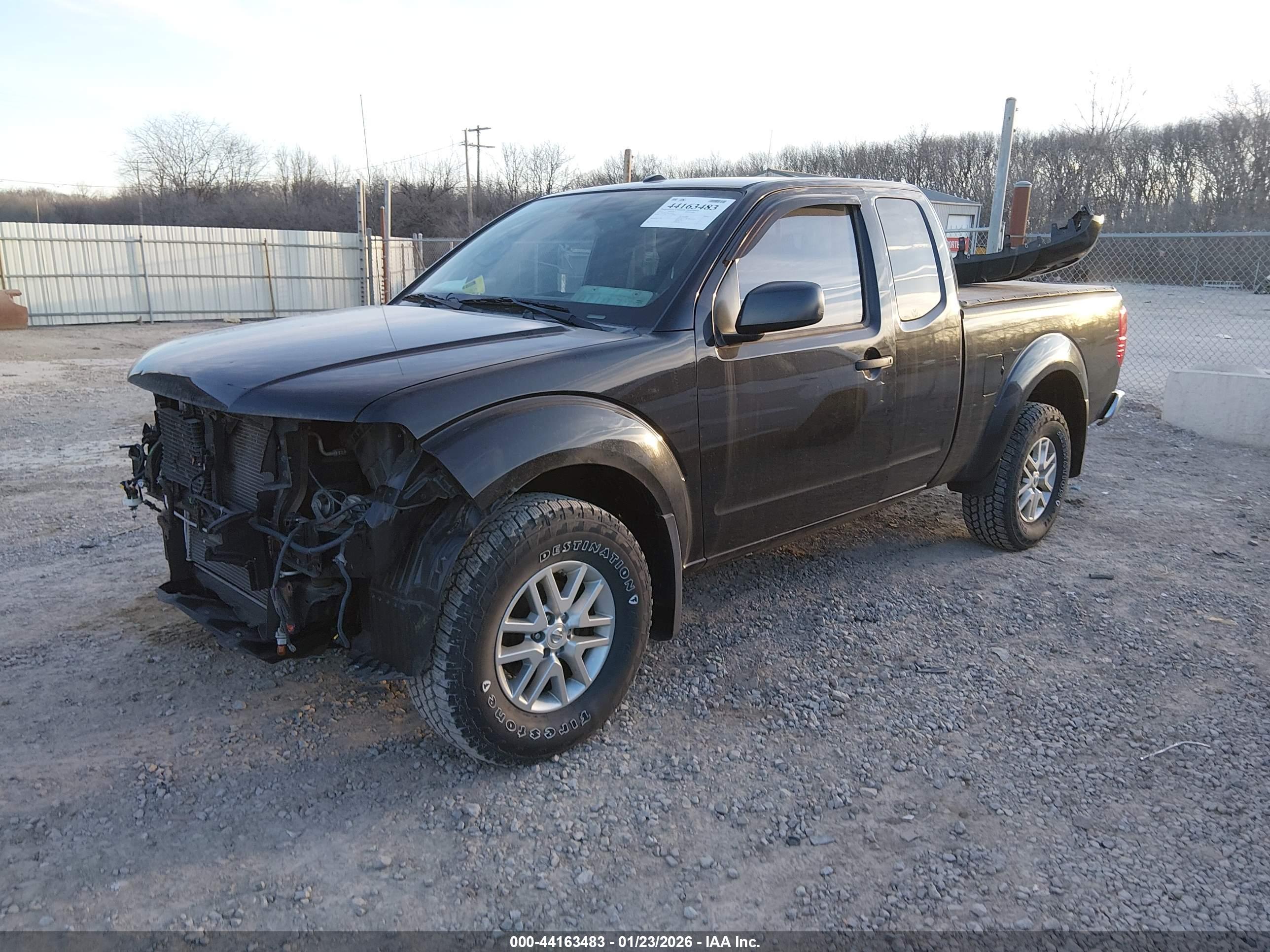 NISSAN FRONTIER image 2