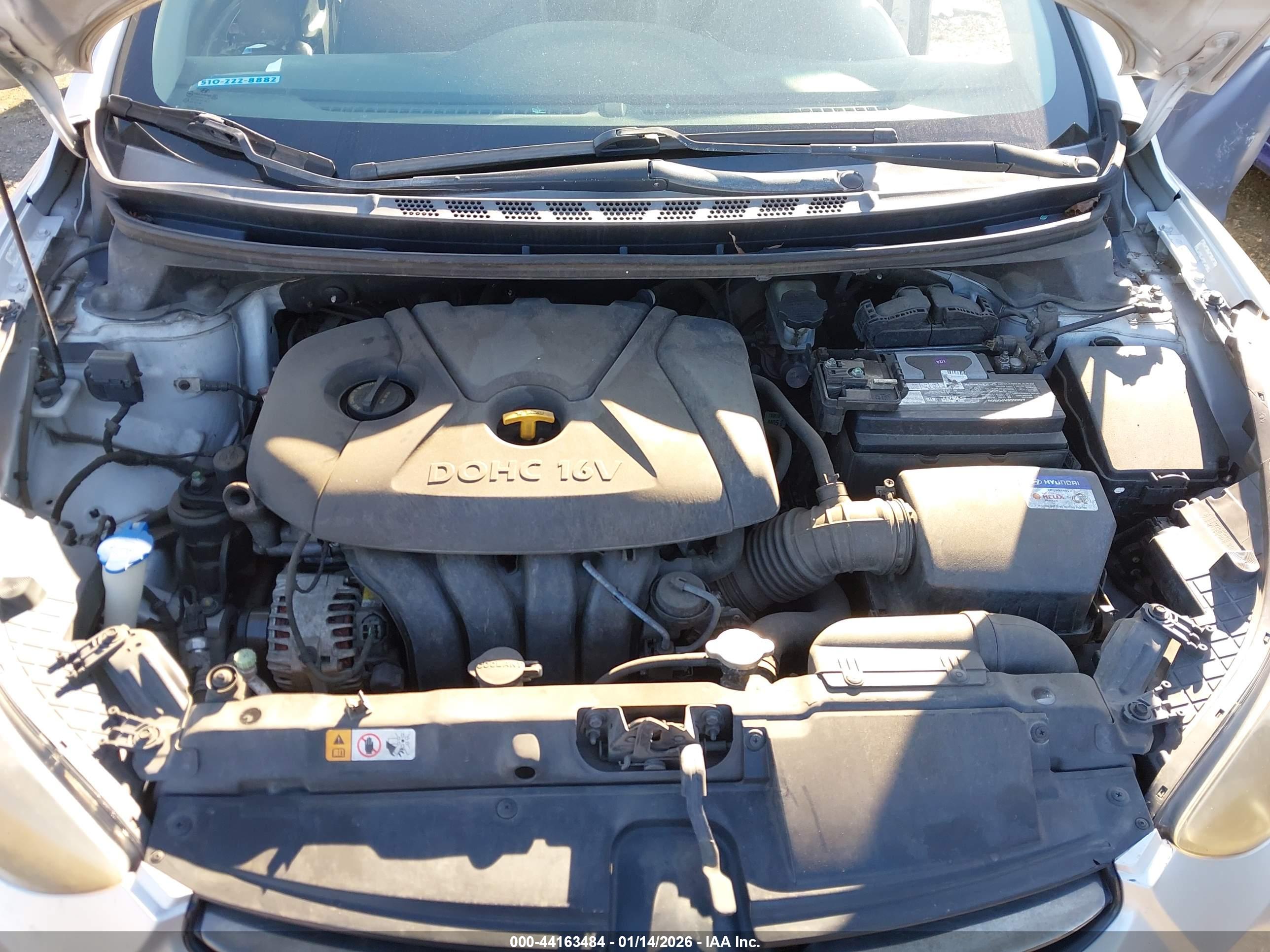 HYUNDAI ELANTRA image 10