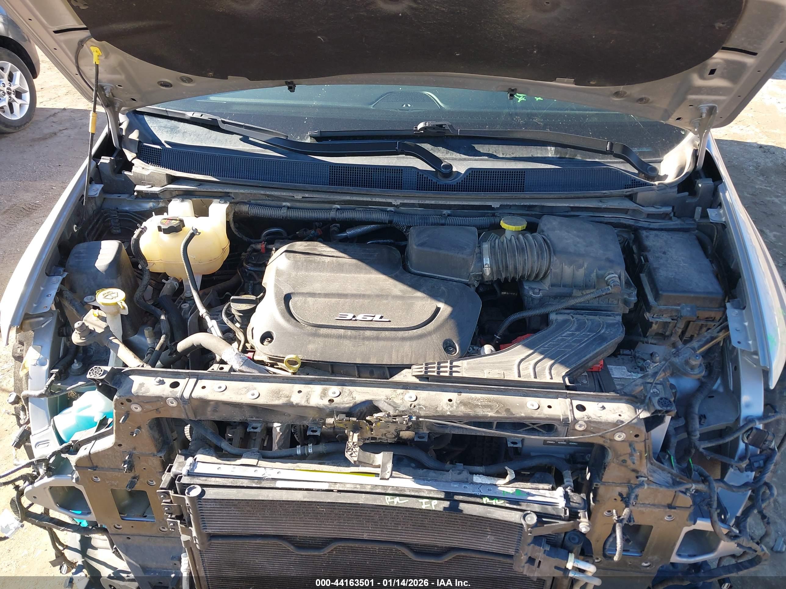CHRYSLER PACIFICA image 10