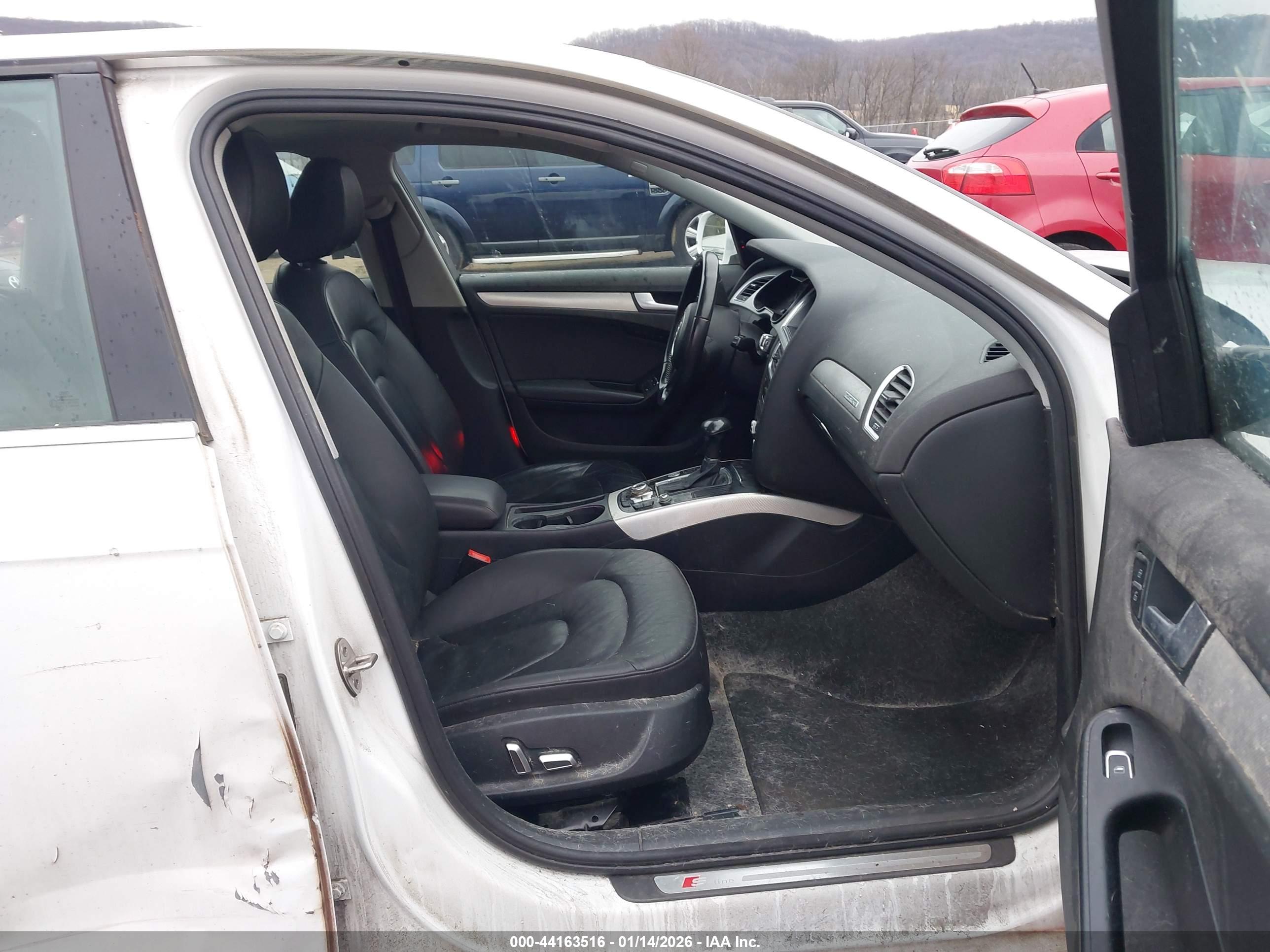 AUDI A4 image 5