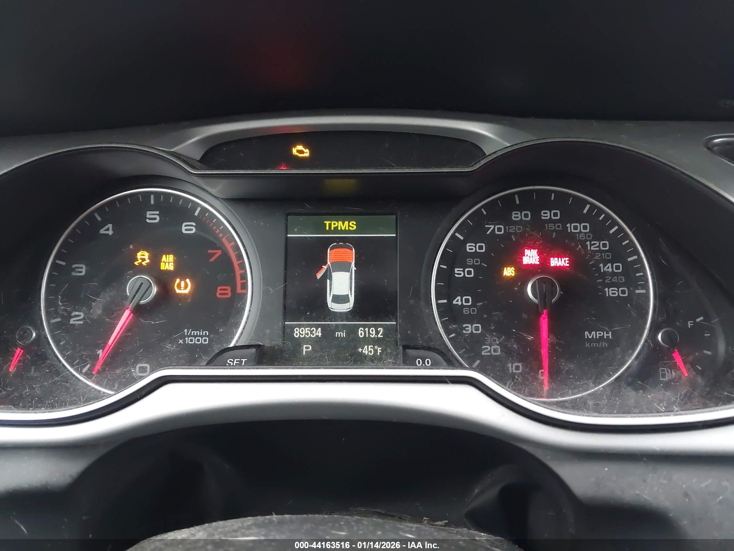 AUDI A4 image 7