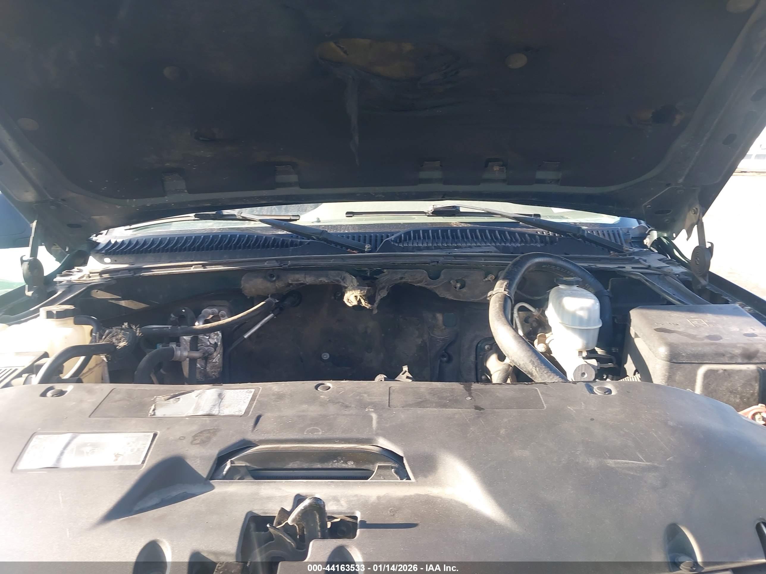 CHEVROLET TAHOE image 10