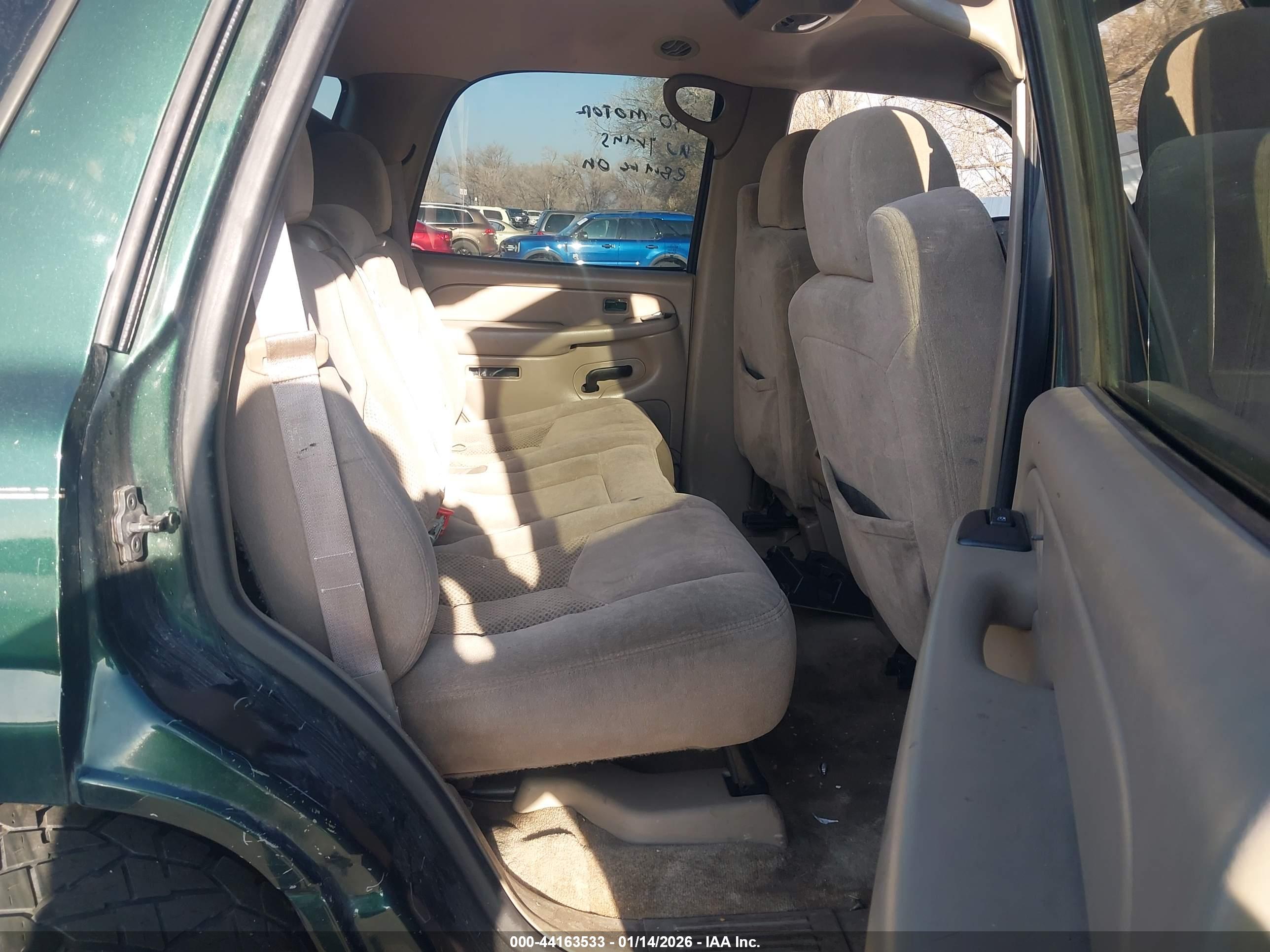 CHEVROLET TAHOE image 8