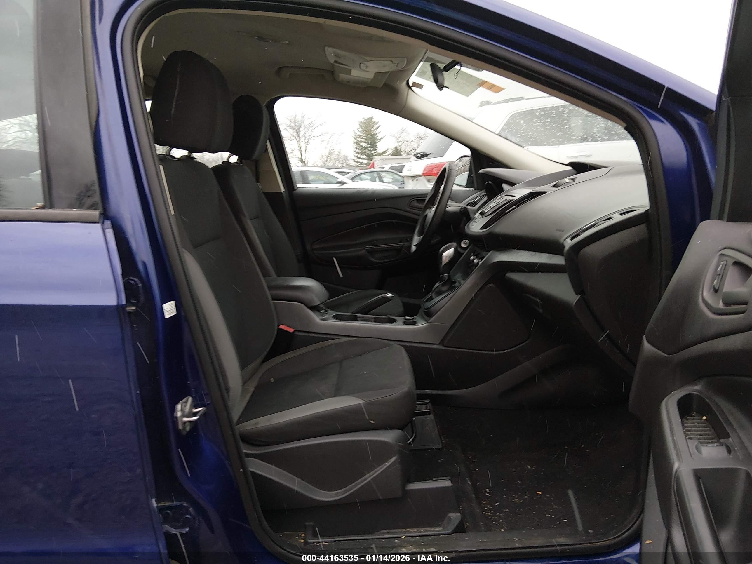 FORD ESCAPE image 5