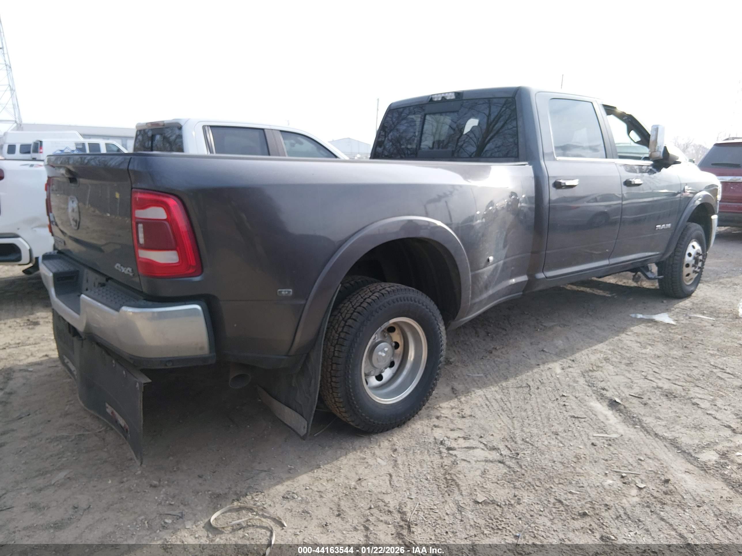 RAM 3500 image 4