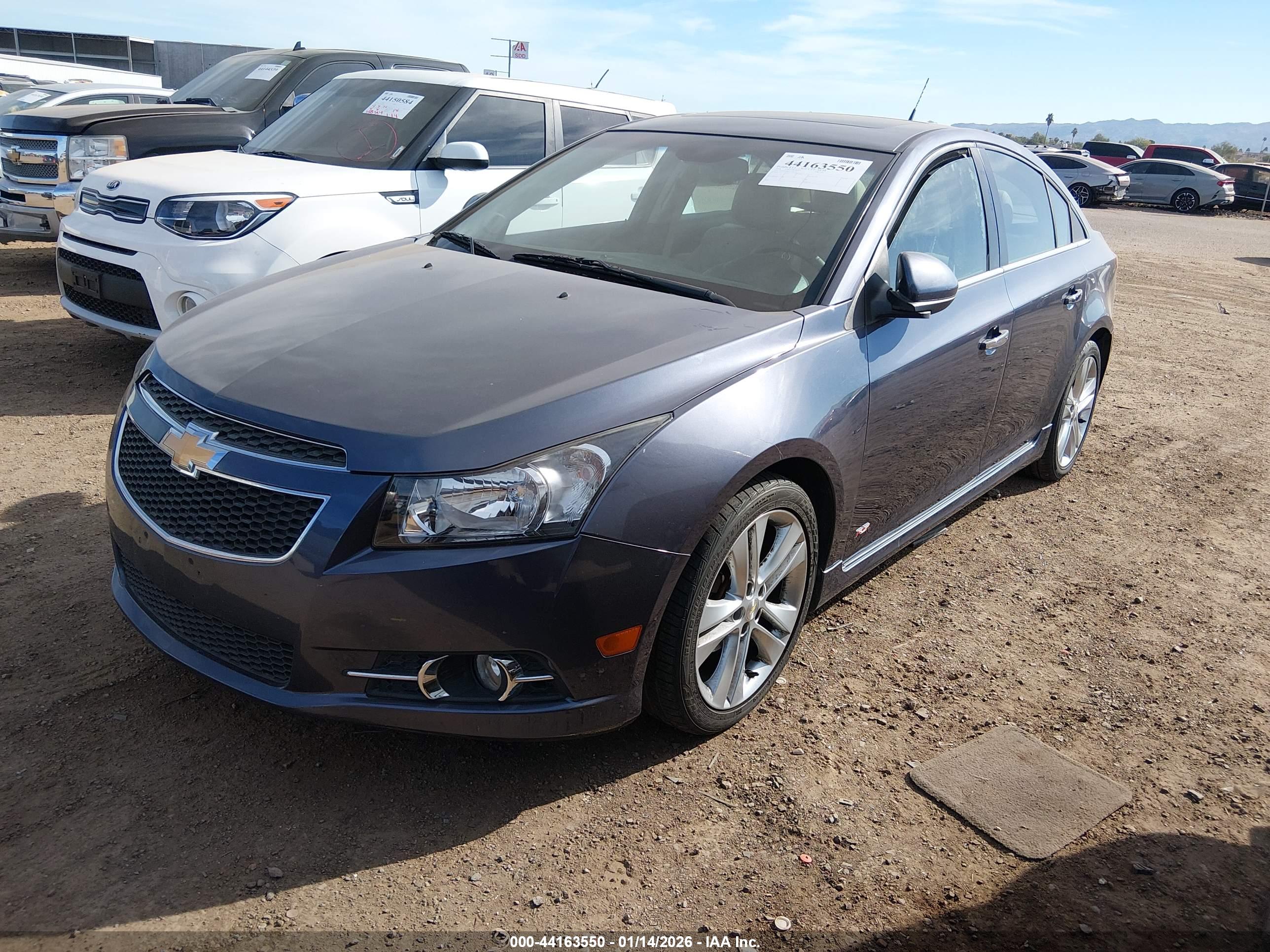 CHEVROLET CRUZE image 2