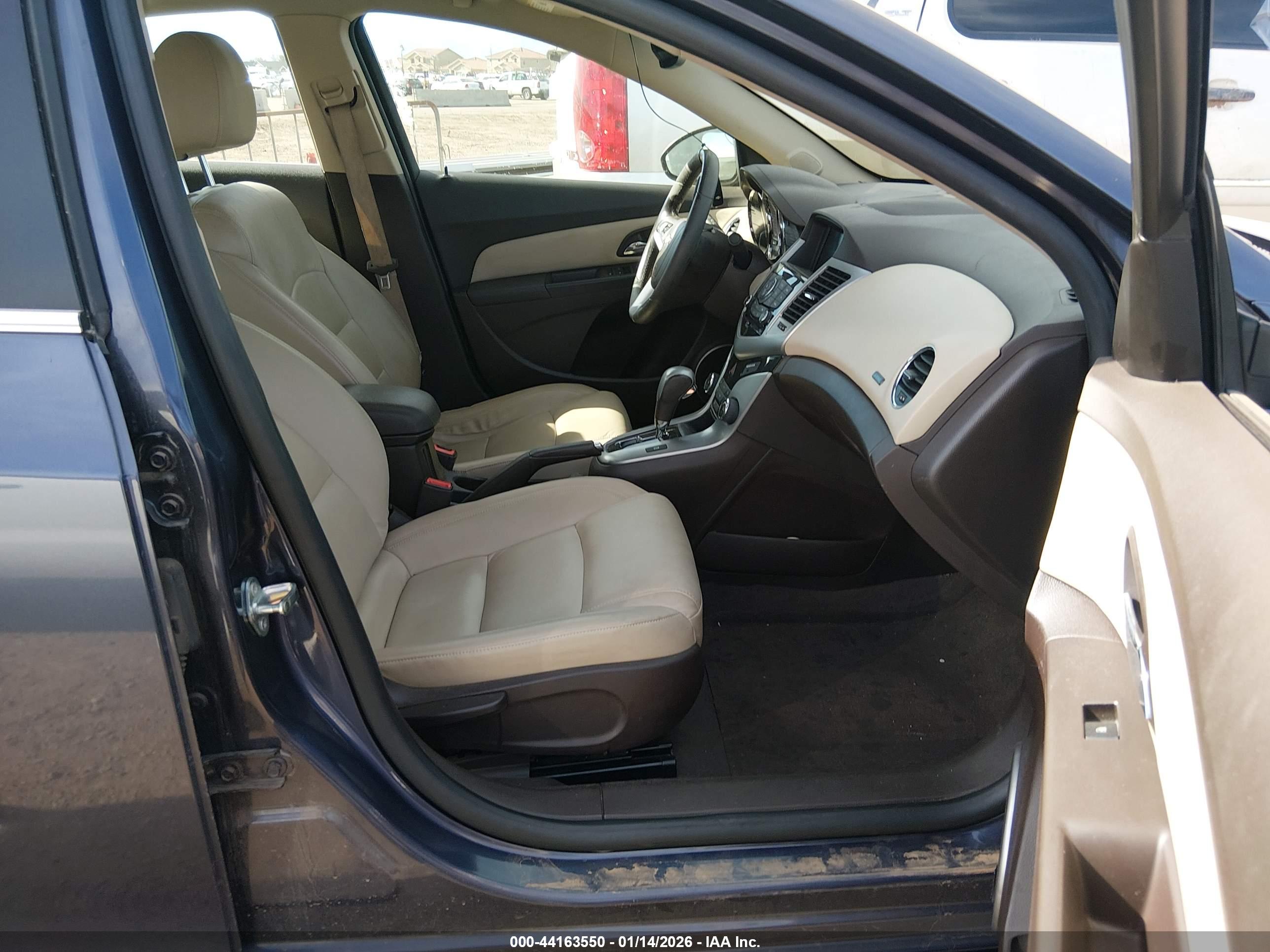 CHEVROLET CRUZE image 5