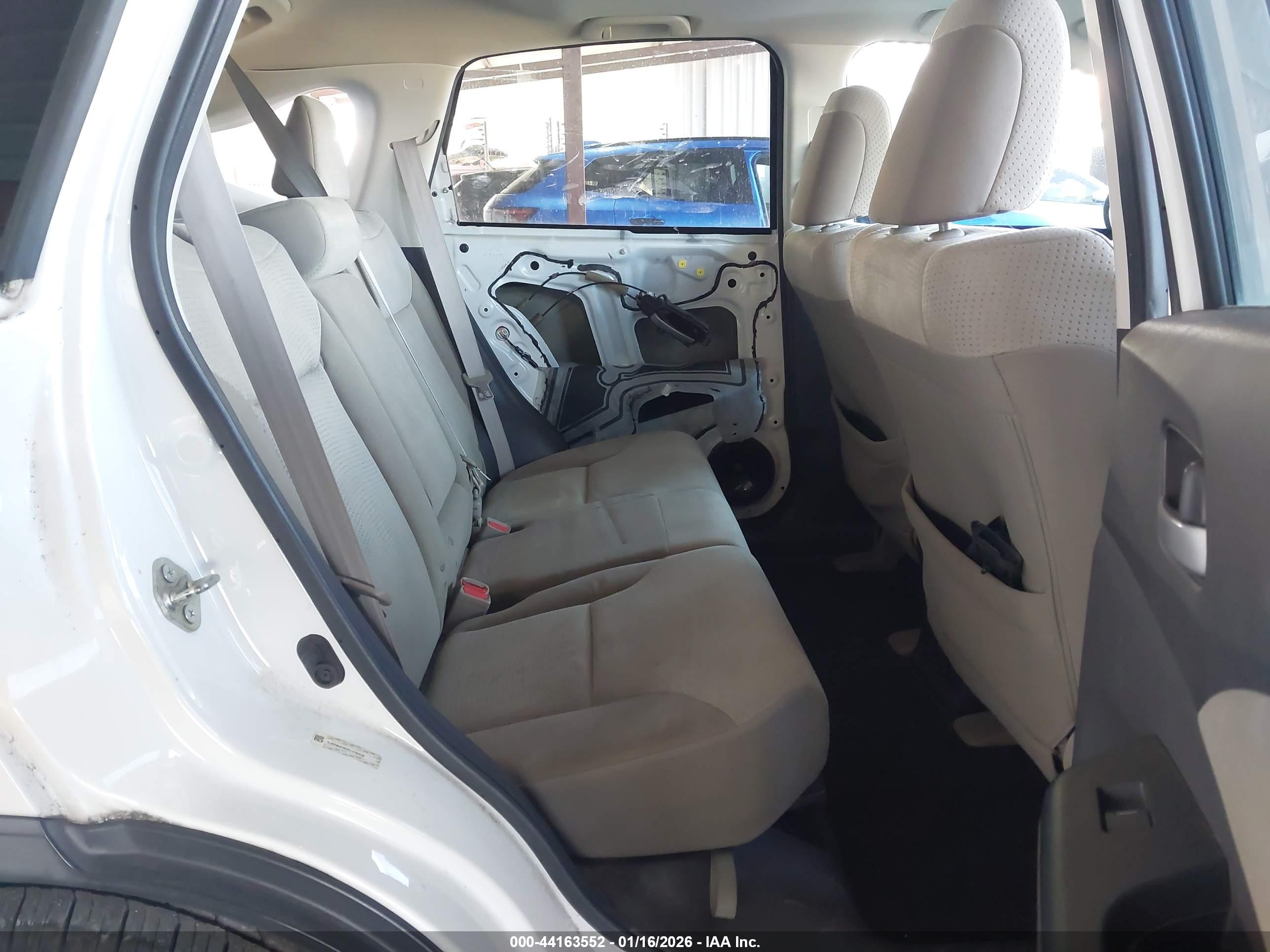 HONDA CR-V image 8