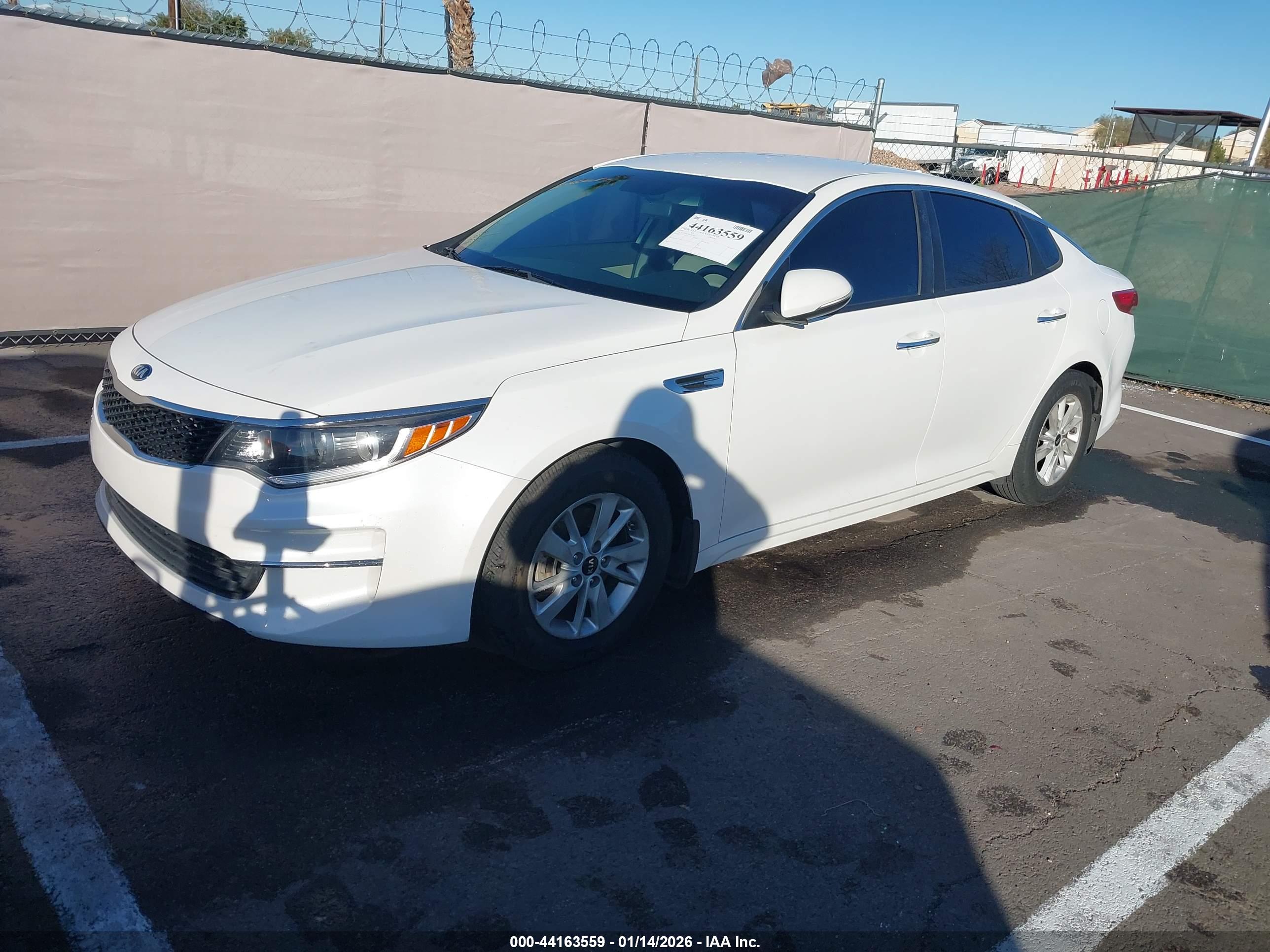 KIA OPTIMA image 2