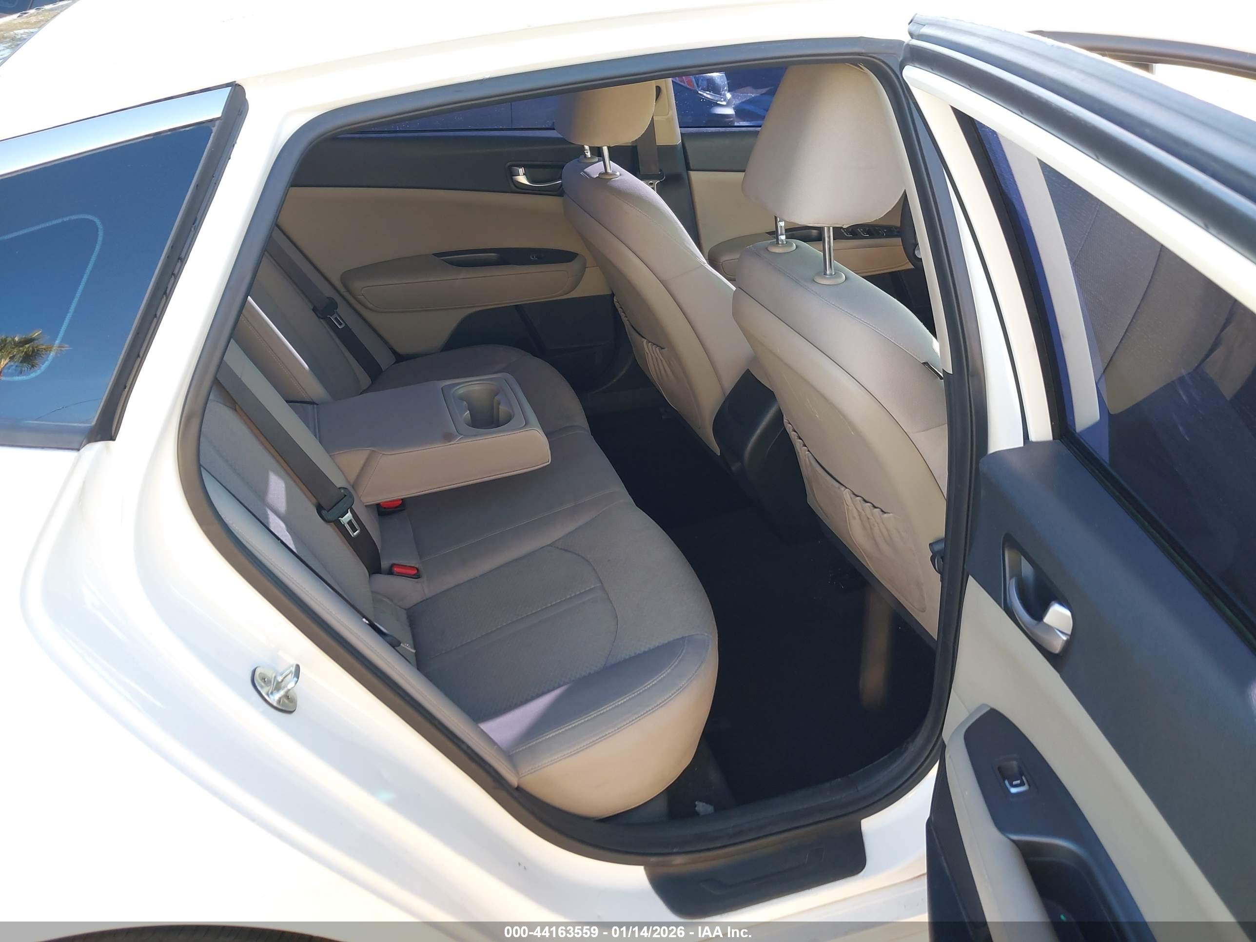 KIA OPTIMA image 8