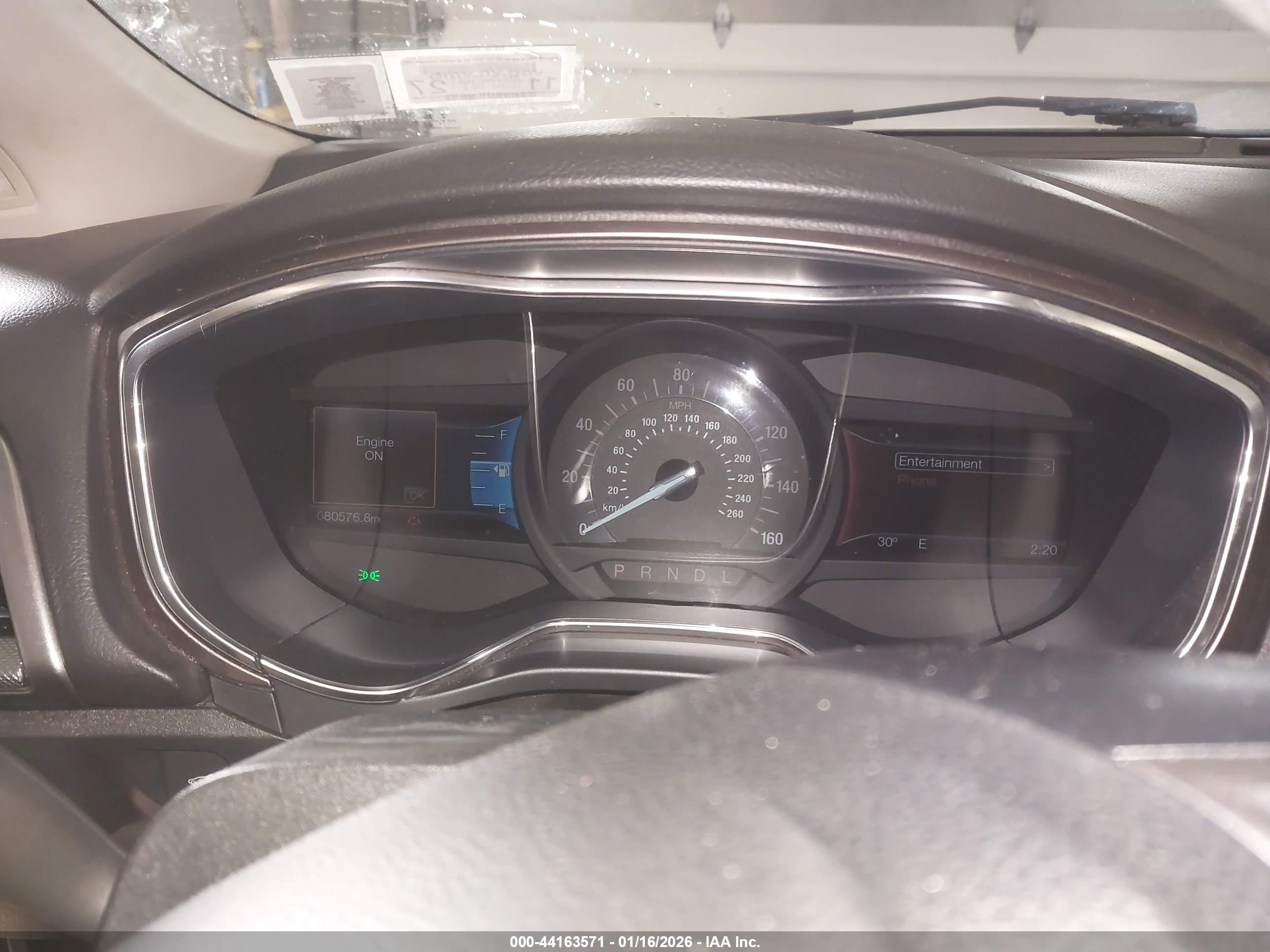 FORD FUSION image 7