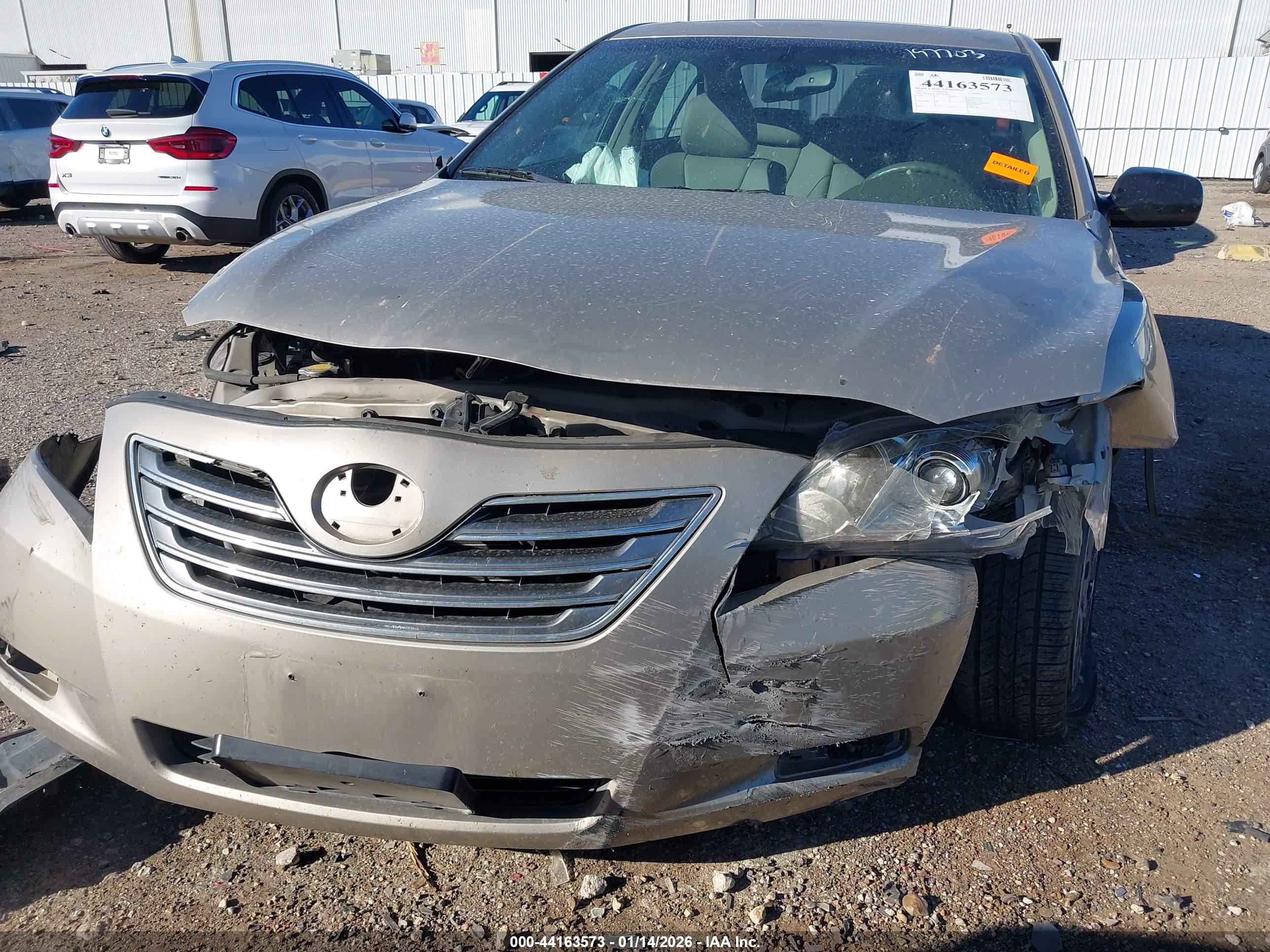 TOYOTA CAMRY image 6