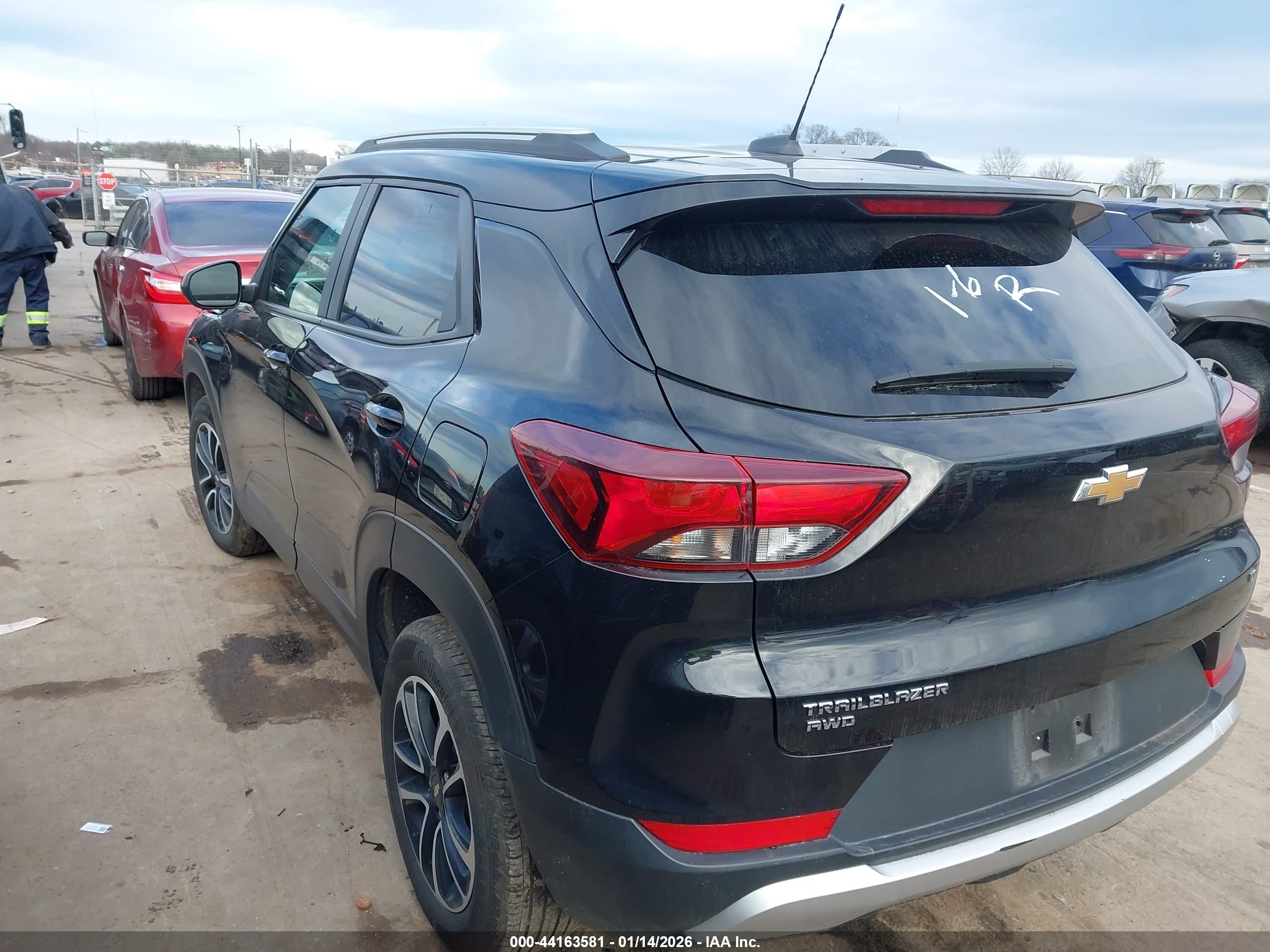 CHEVROLET TRAILBLAZER image 3