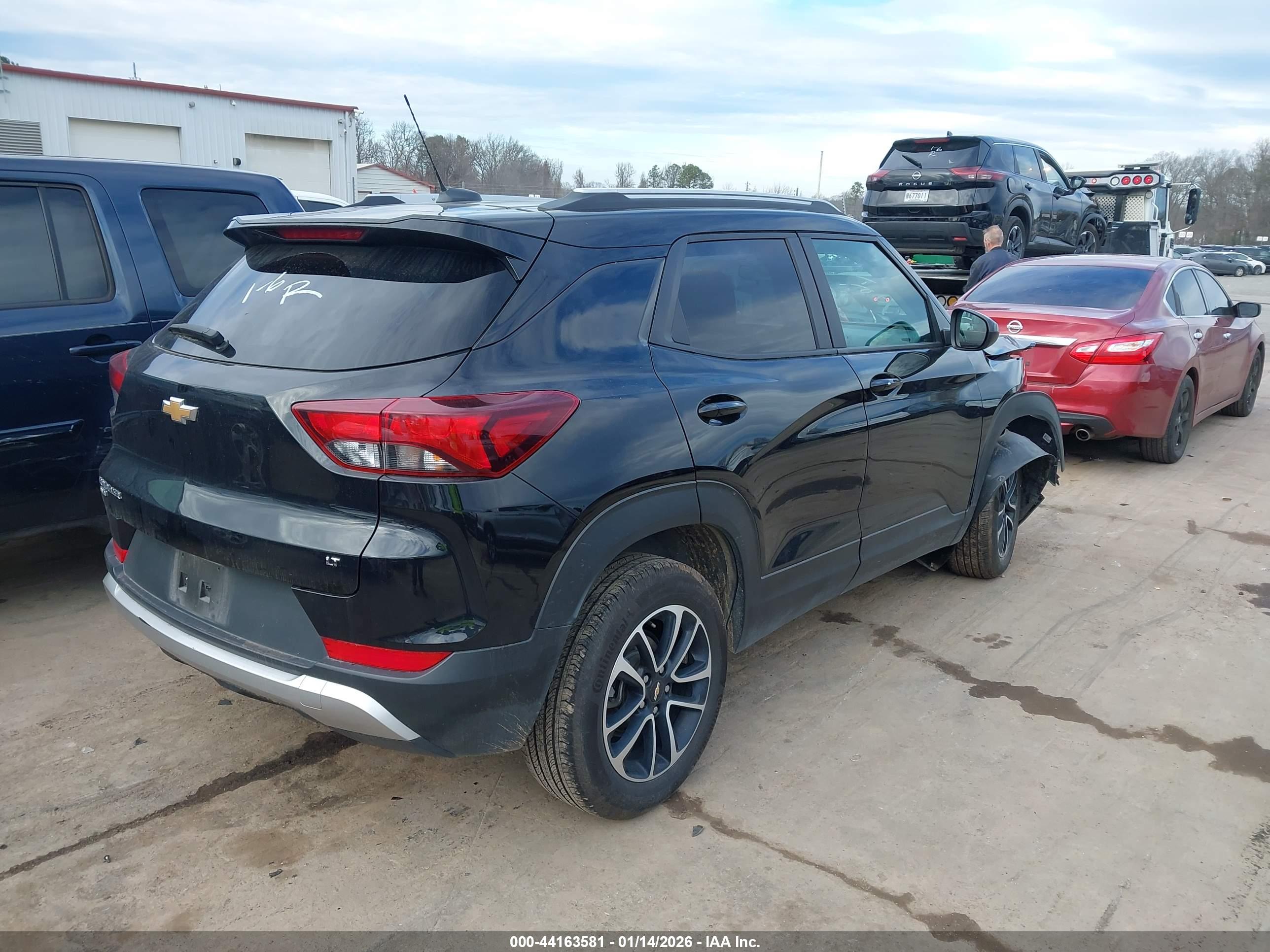 CHEVROLET TRAILBLAZER image 4