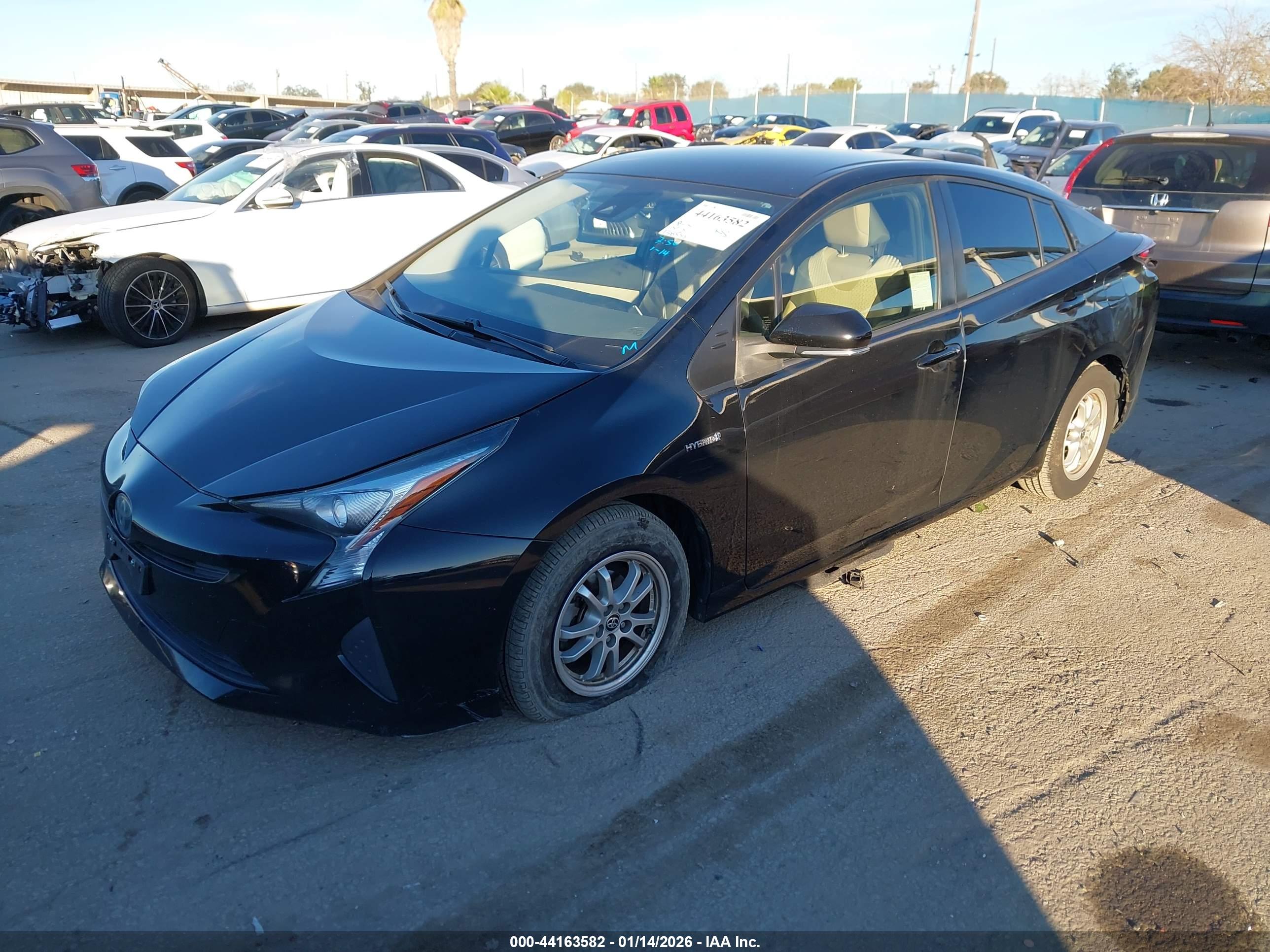 TOYOTA PRIUS image 2