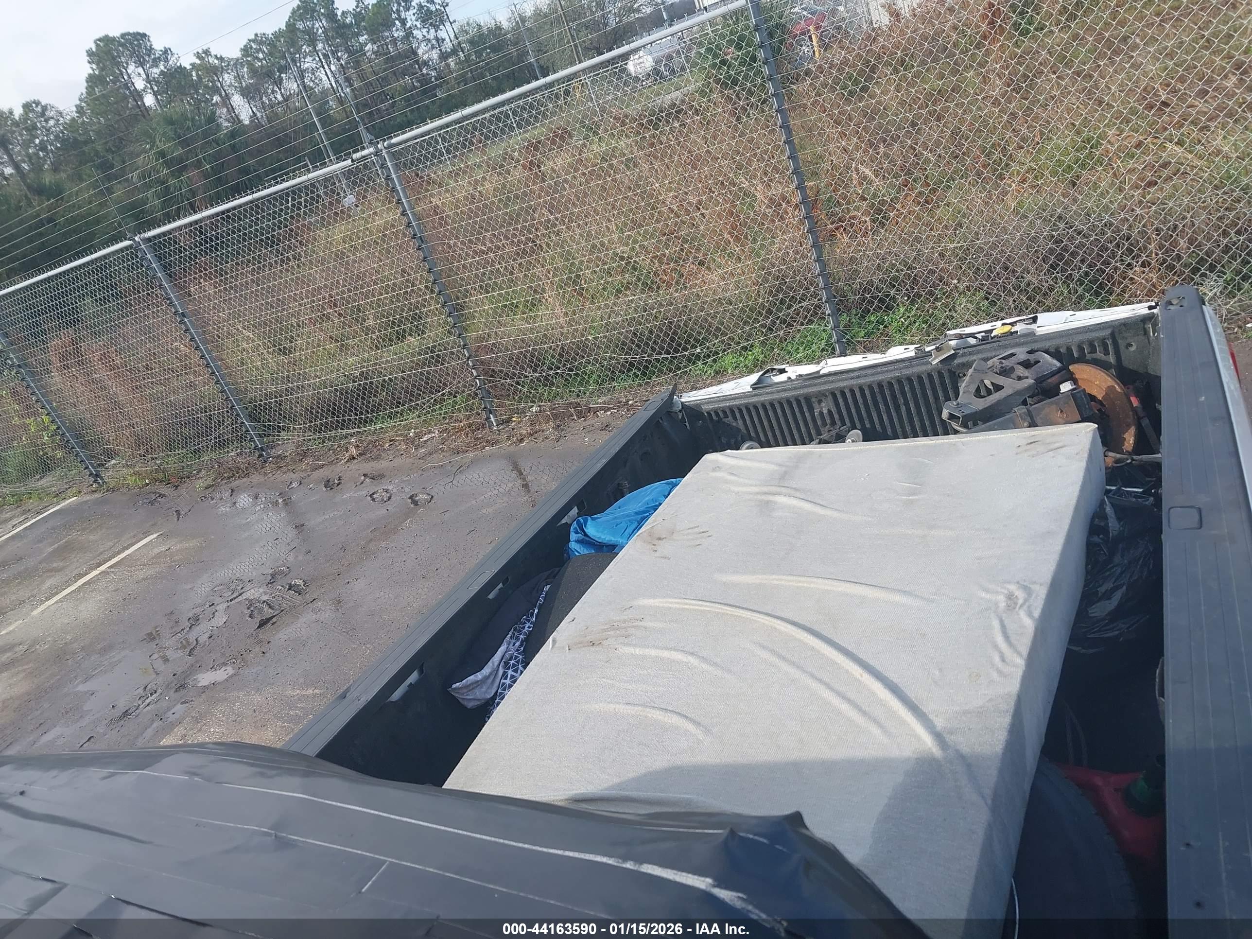 FORD F-350 image 7