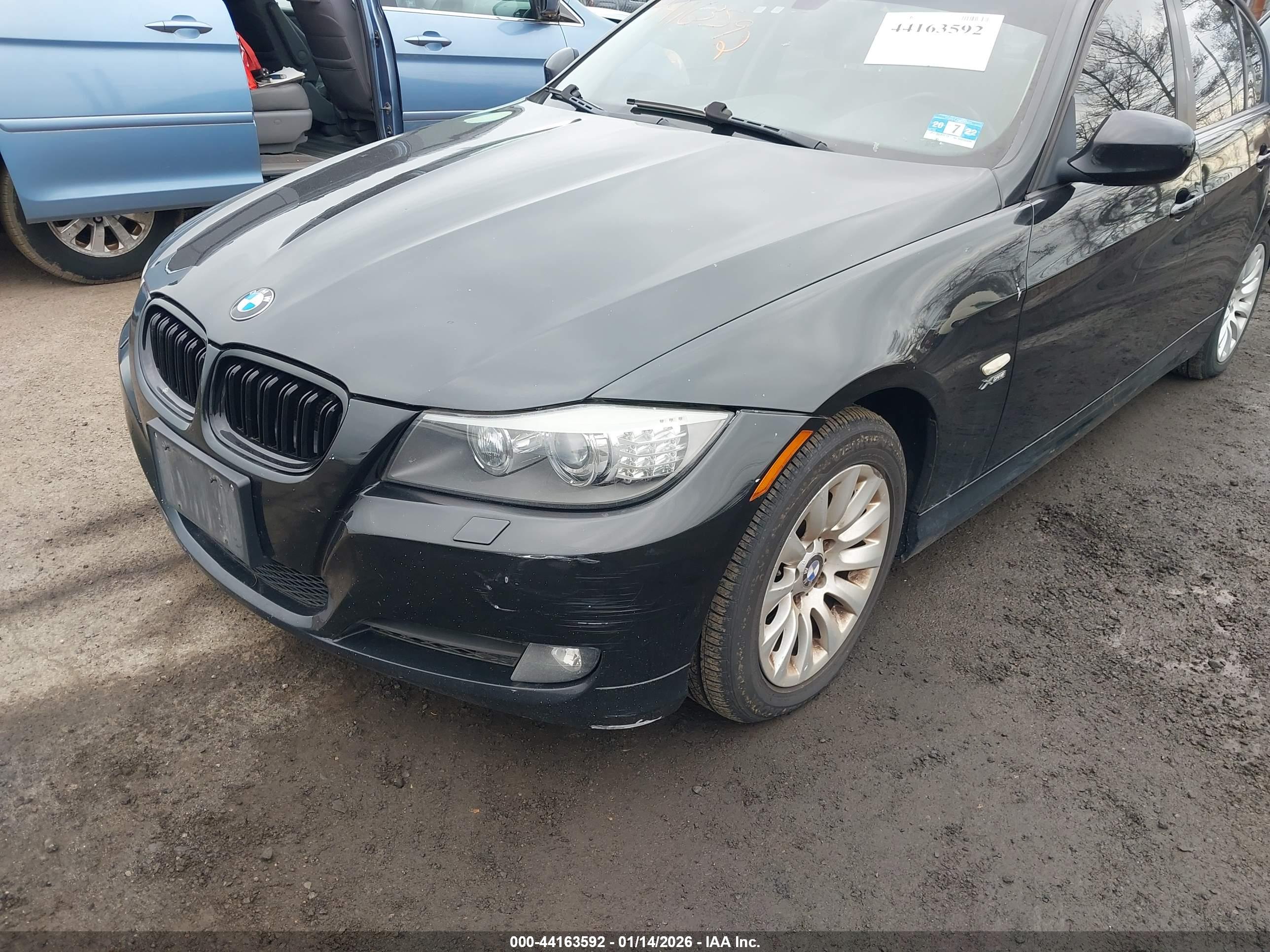 BMW 328I image 6