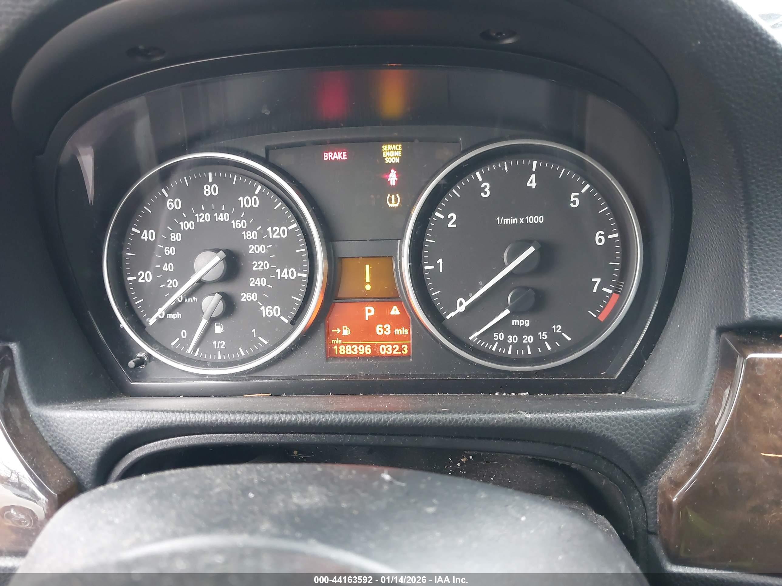 BMW 328I image 7