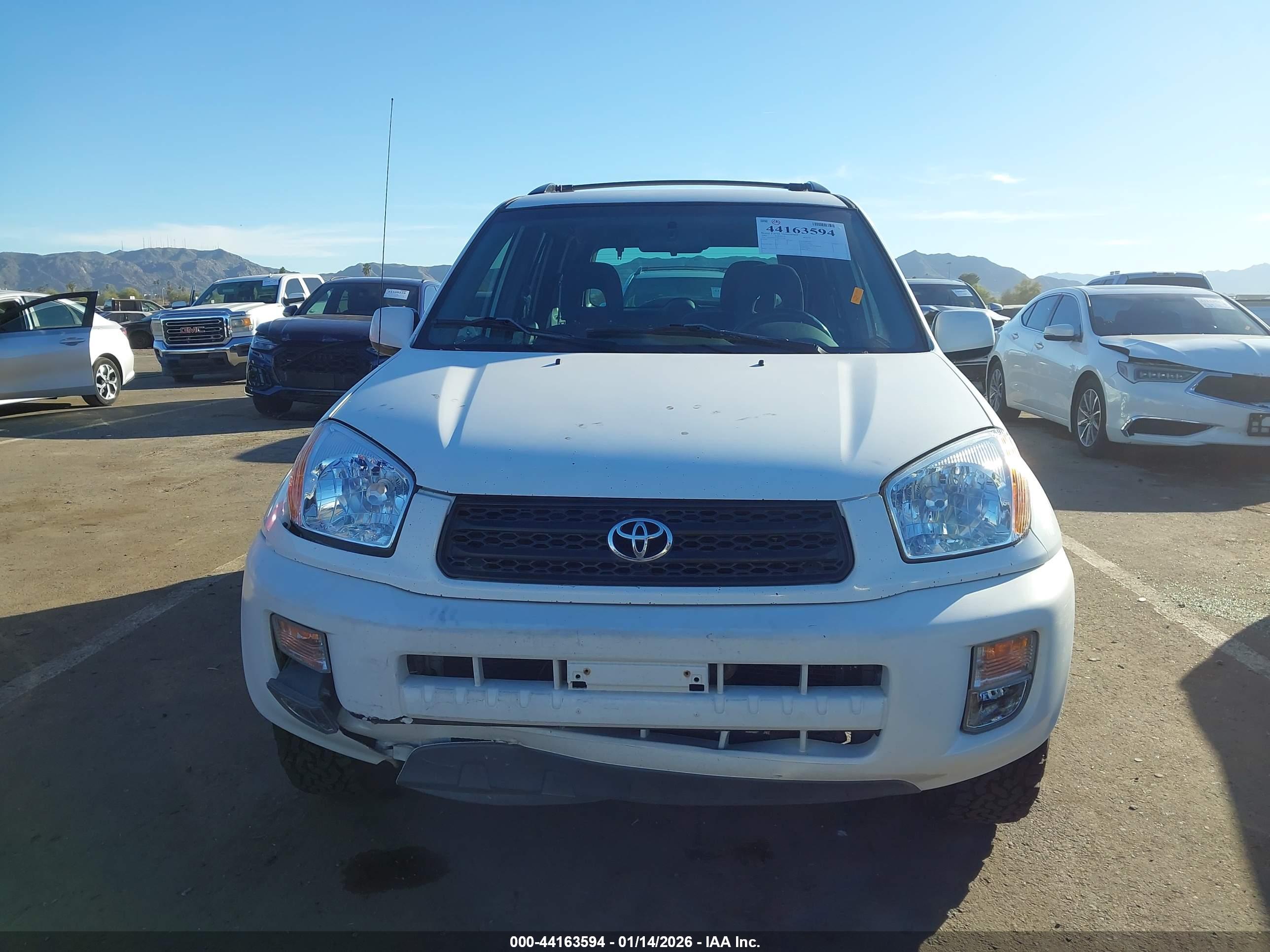 TOYOTA RAV4 image 6
