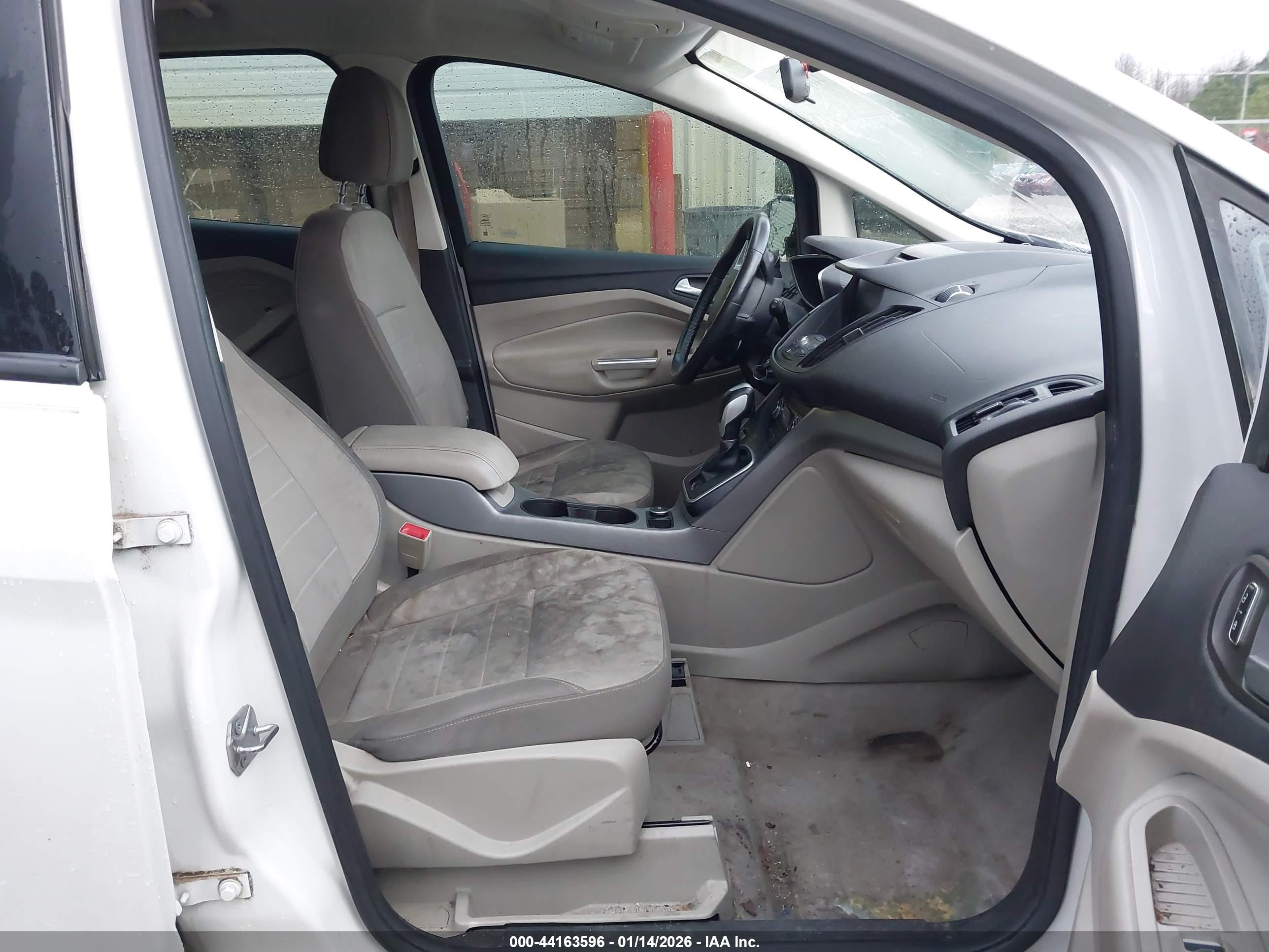 FORD C-MAX image 5