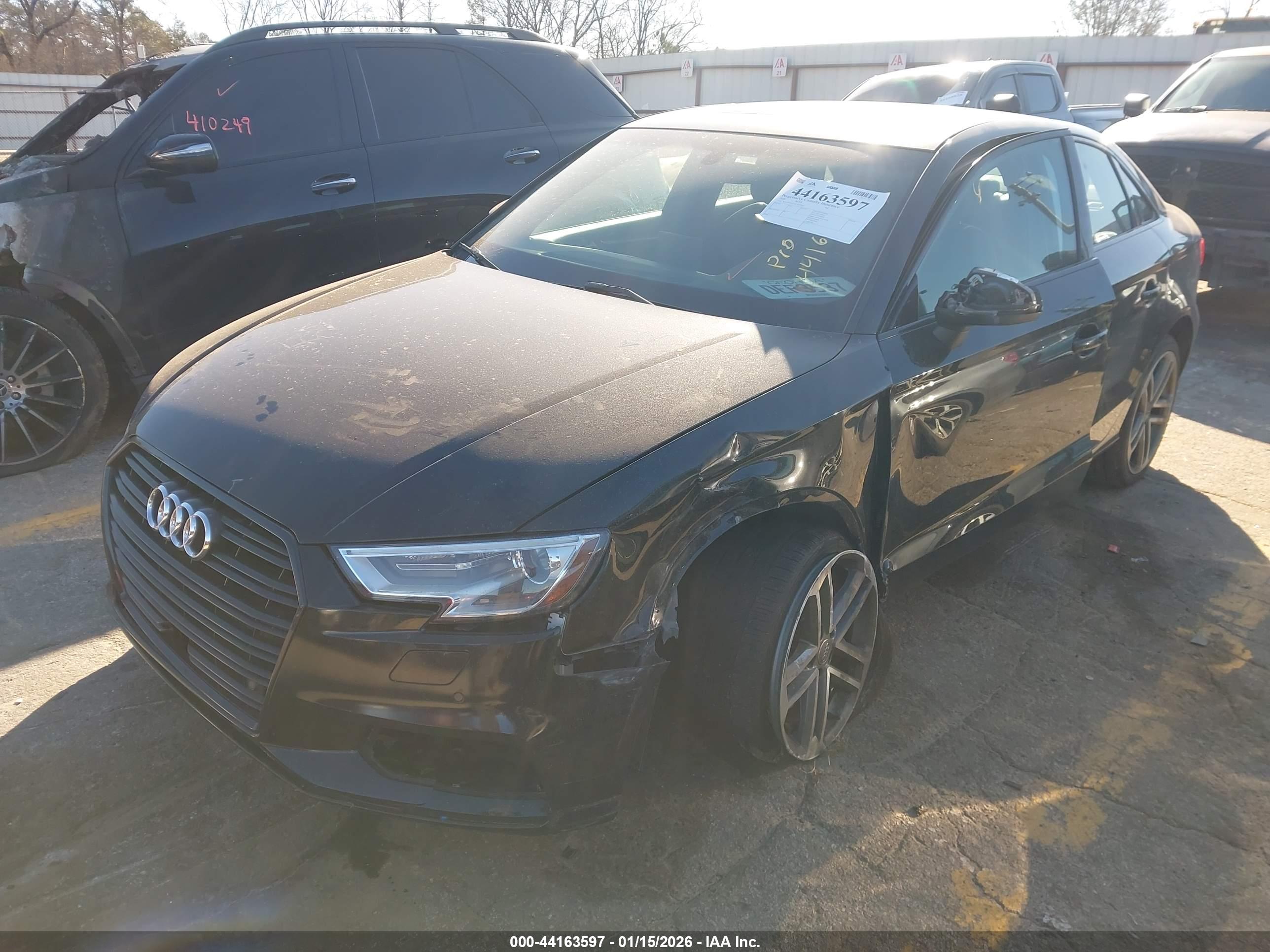 AUDI A3 image 2