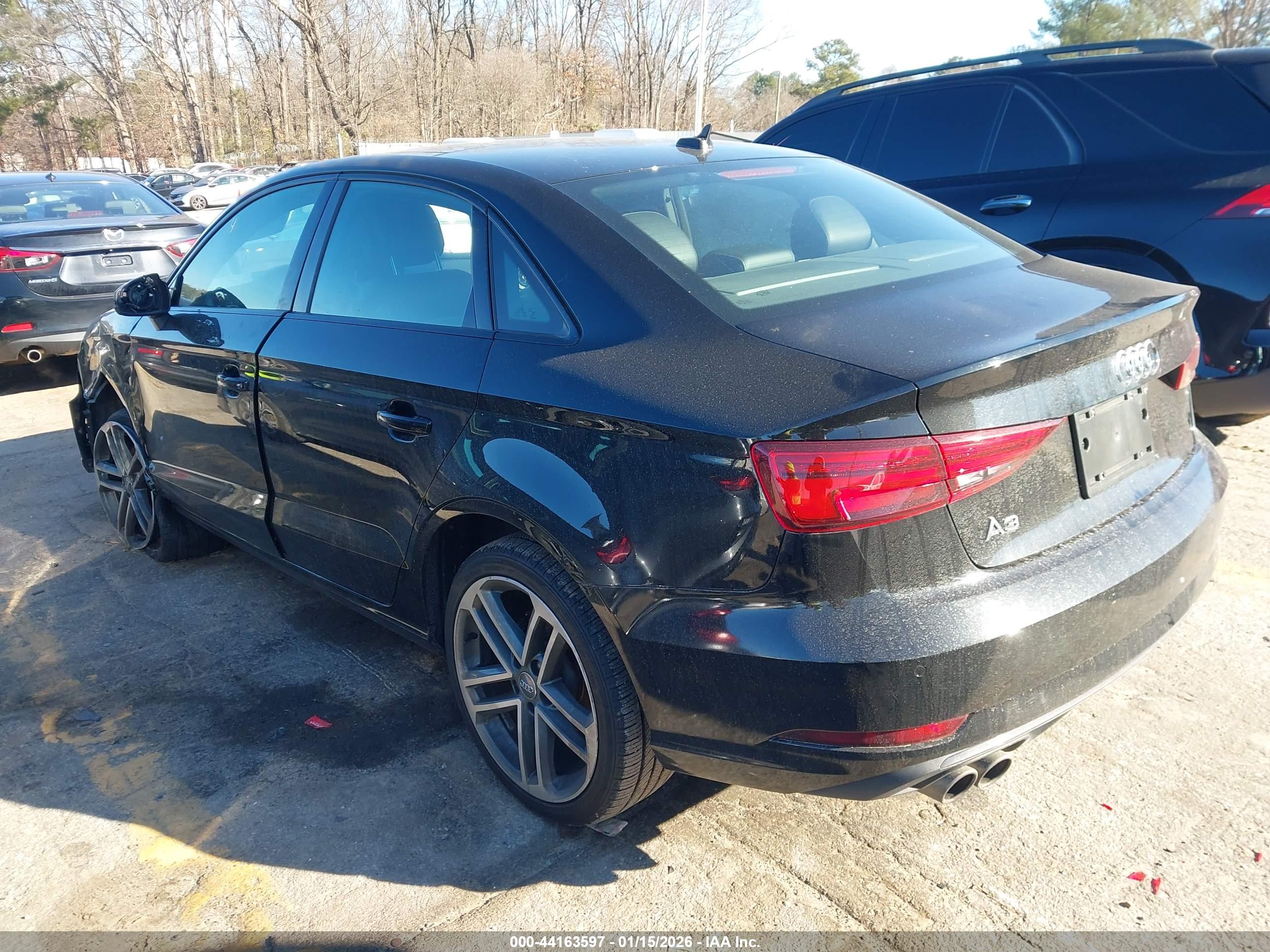 AUDI A3 image 3