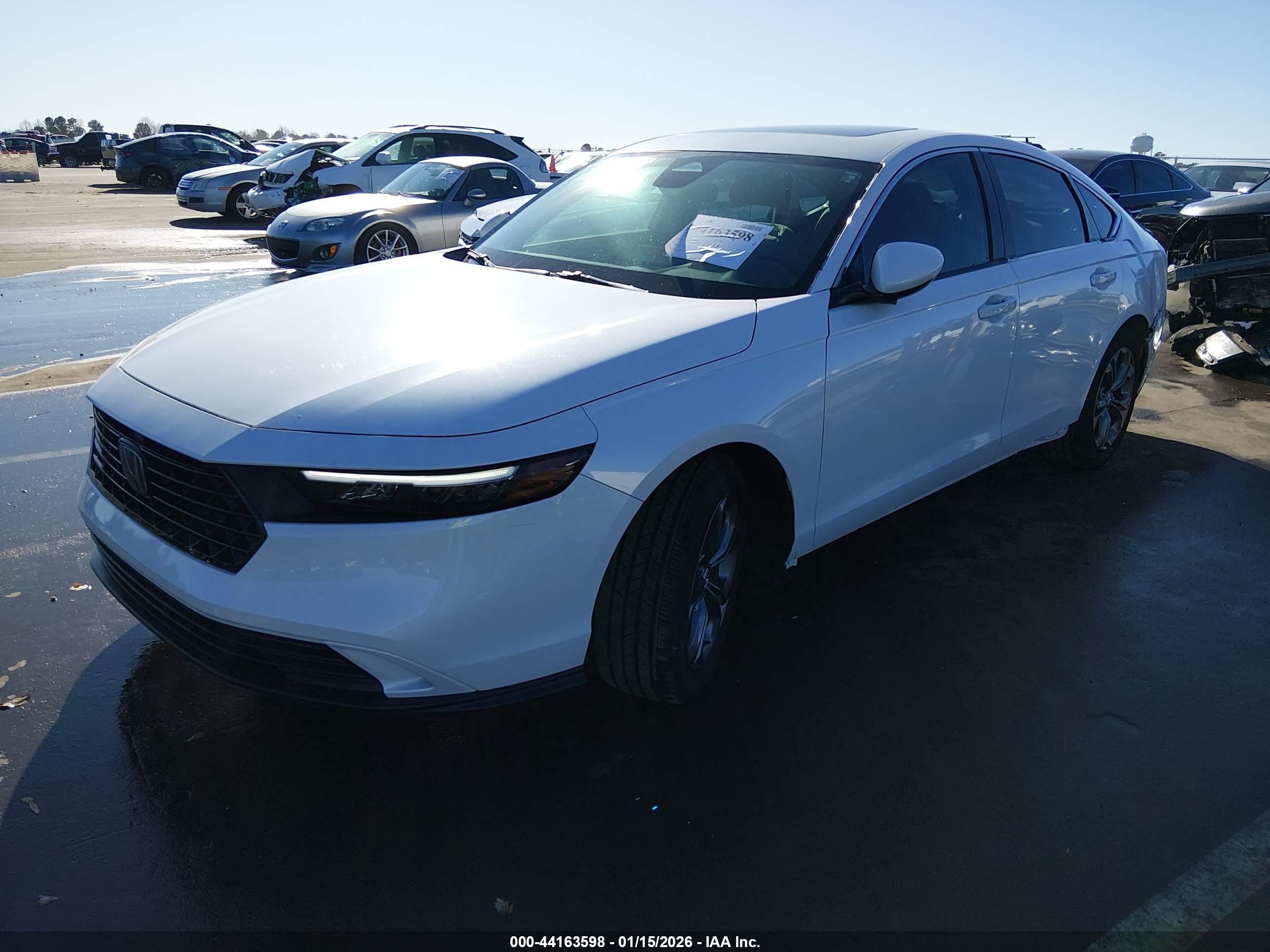 HONDA ACCORD image 2