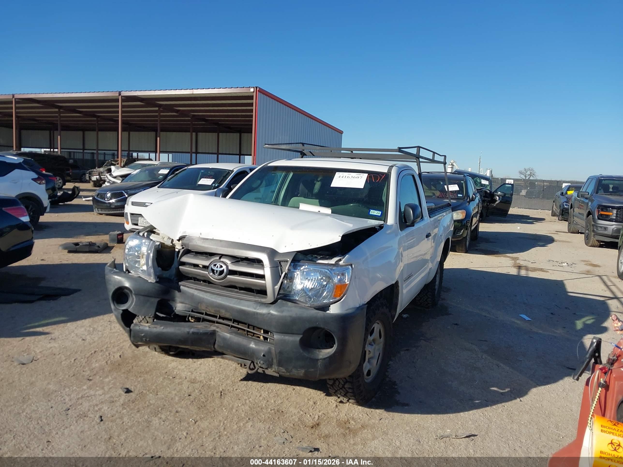 TOYOTA TACOMA image 2