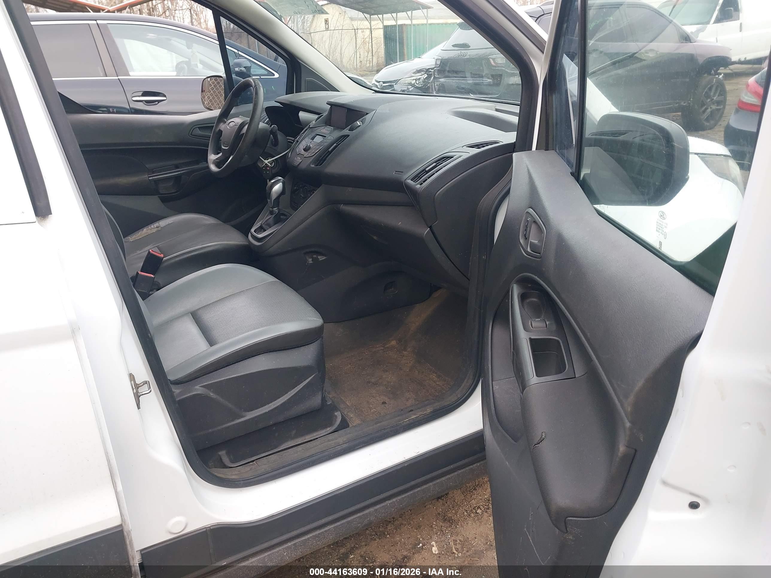 FORD TRANSIT image 5