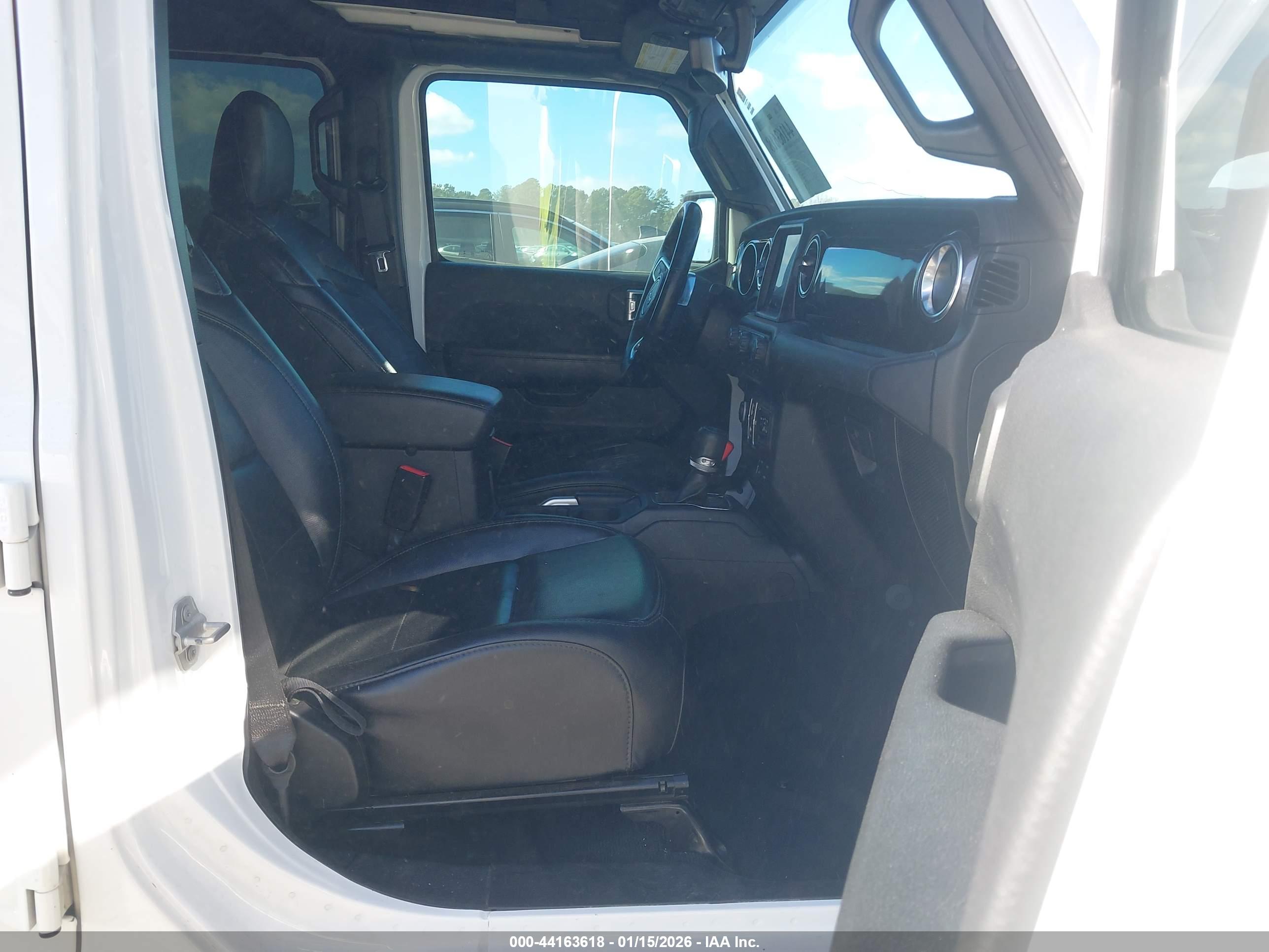 JEEP WRANGLER image 5