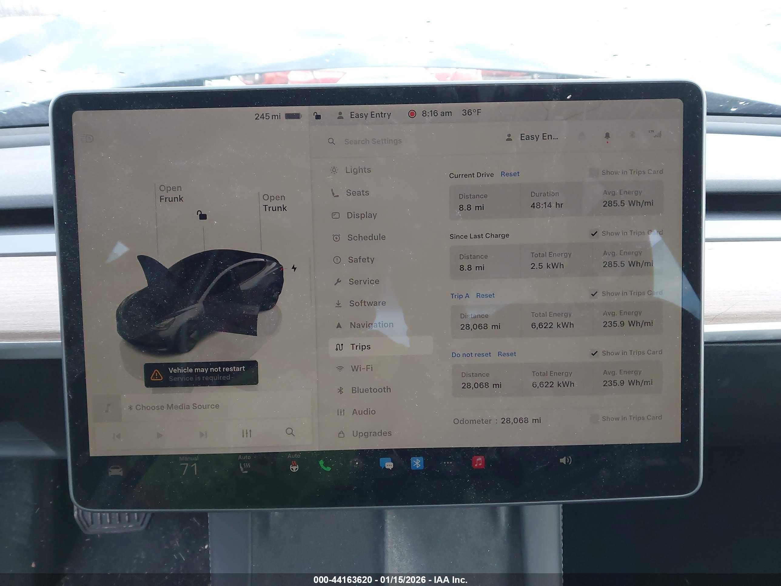TESLA MODEL image 7