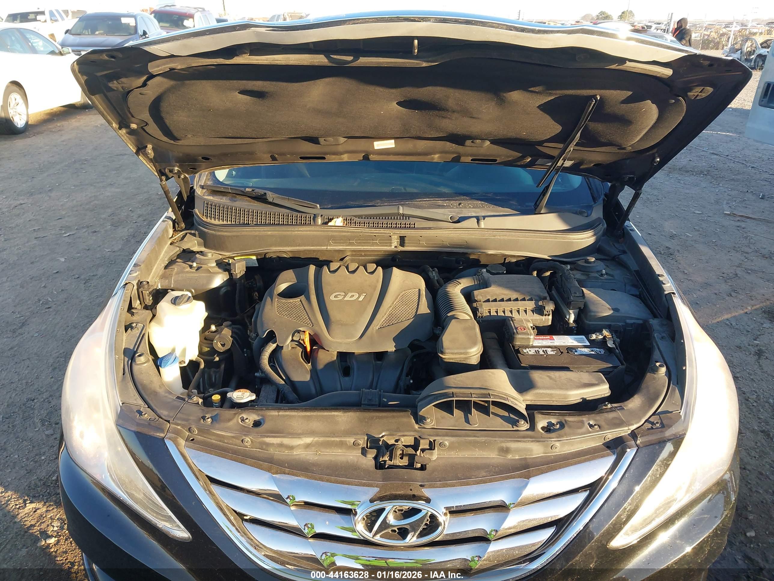 HYUNDAI SONATA image 10