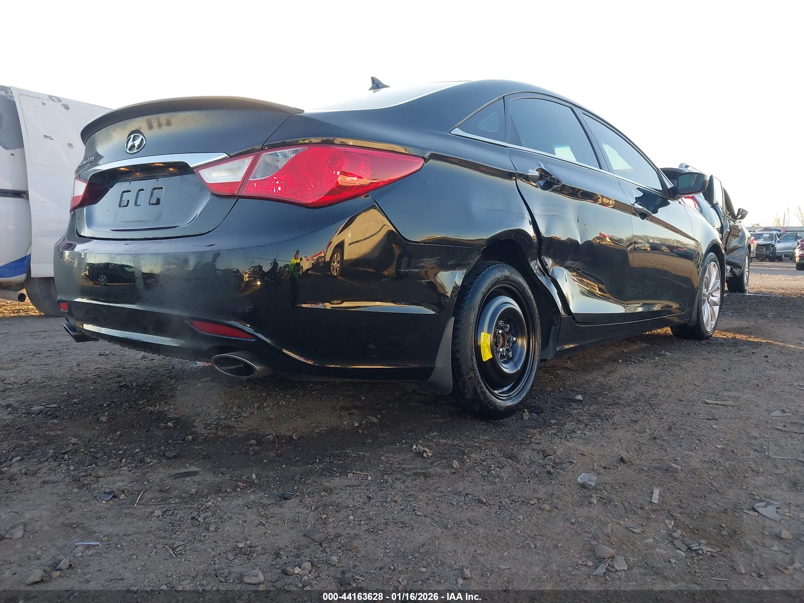 HYUNDAI SONATA image 4