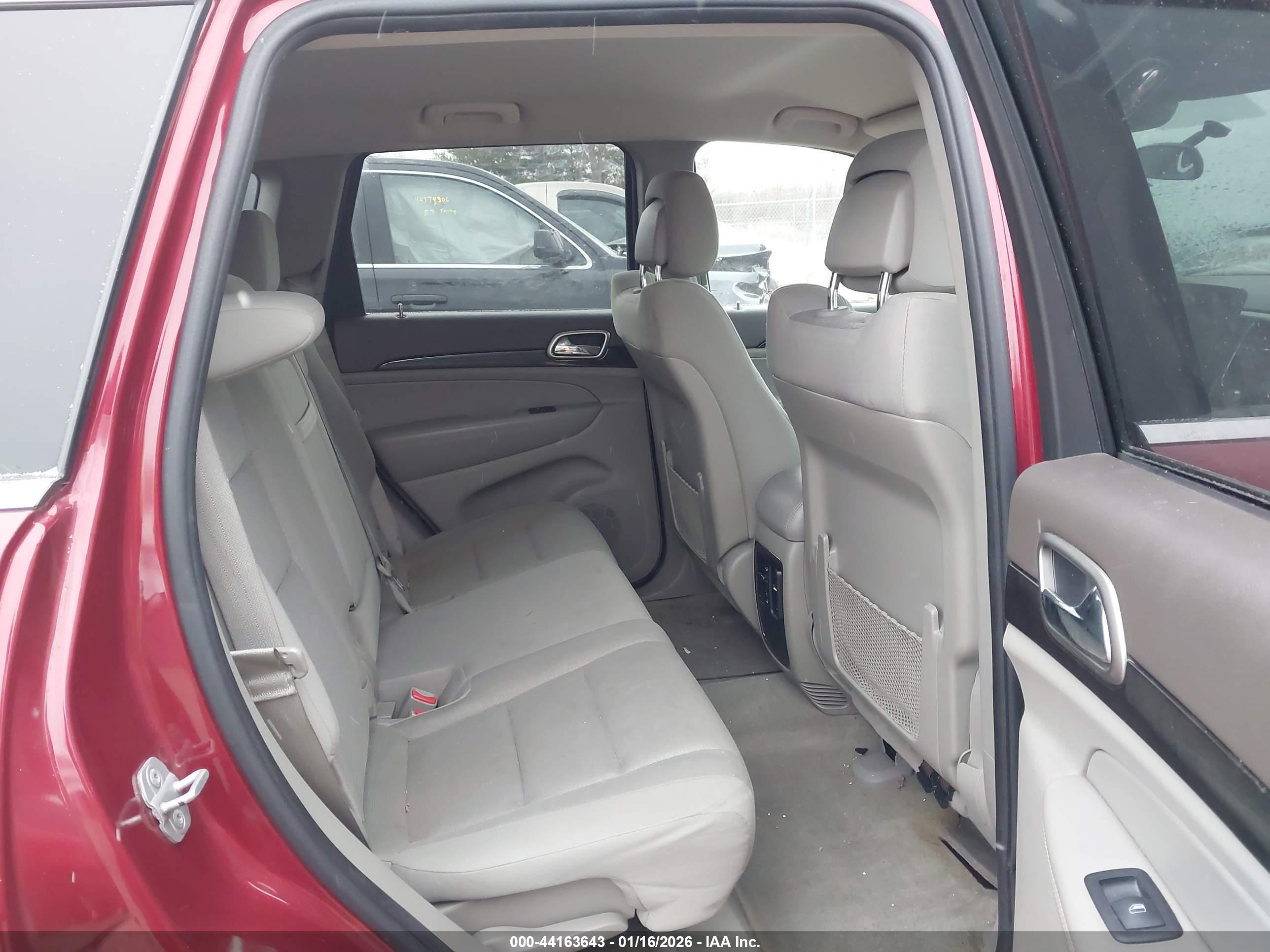 JEEP GRAND image 8