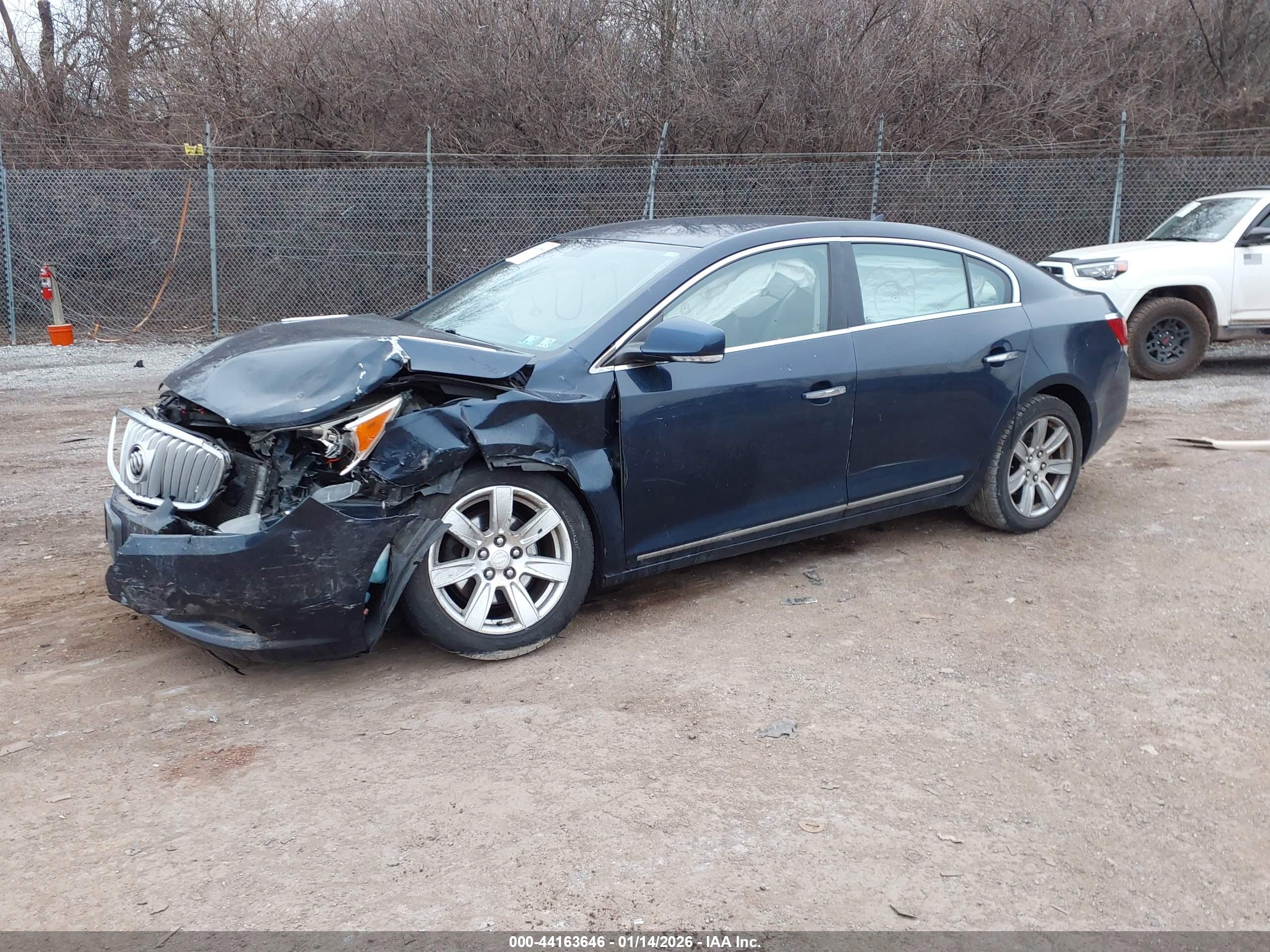 BUICK LACROSSE image 2