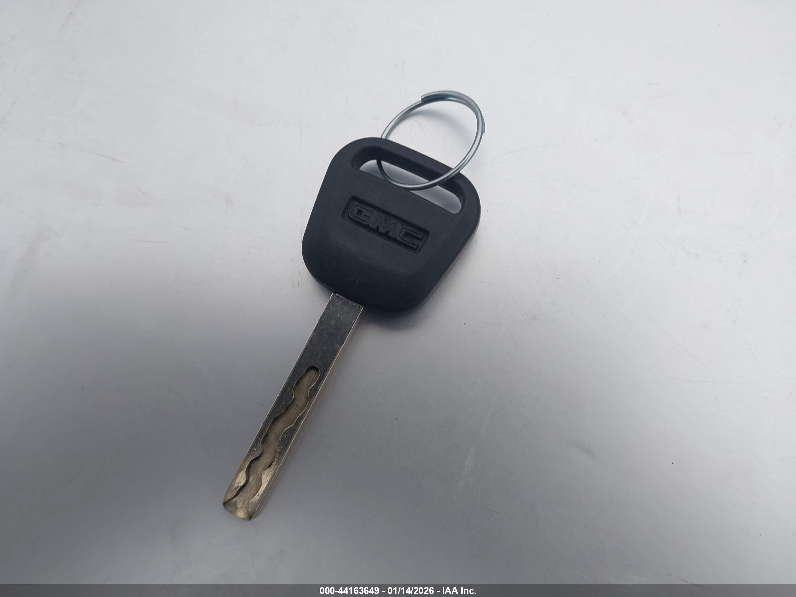 GMC SIERRA image 11