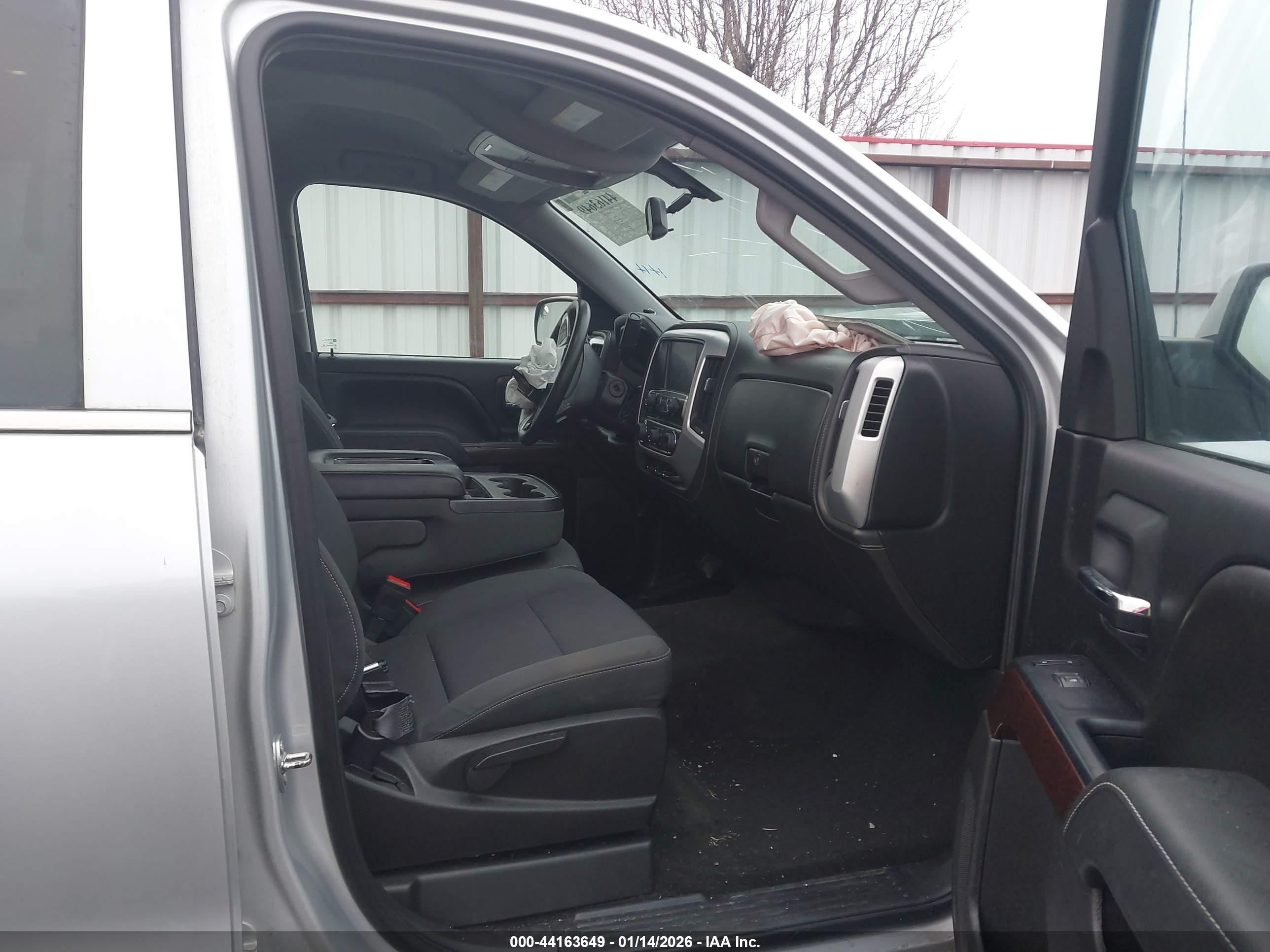 GMC SIERRA image 5