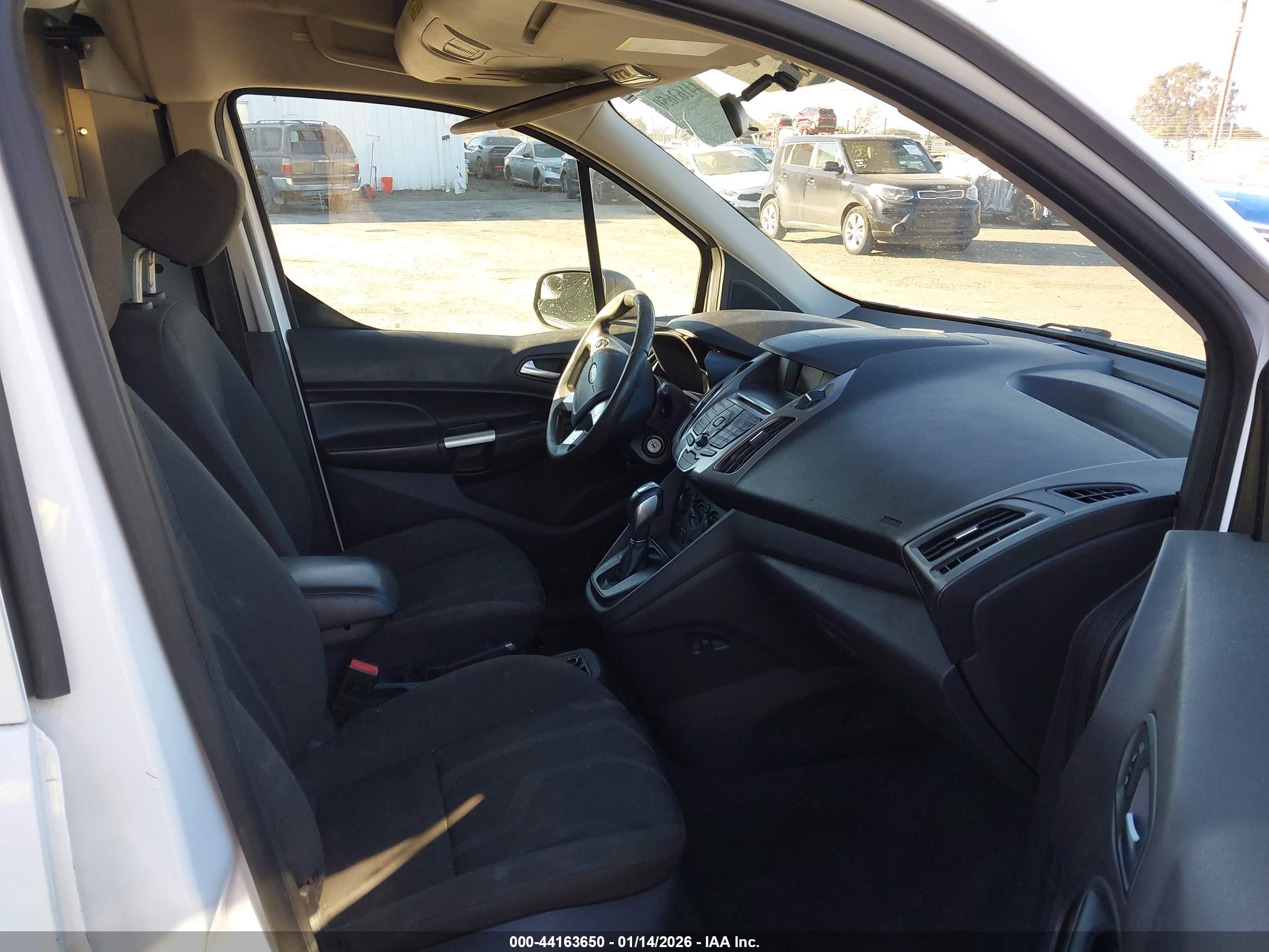 FORD TRANSIT image 5