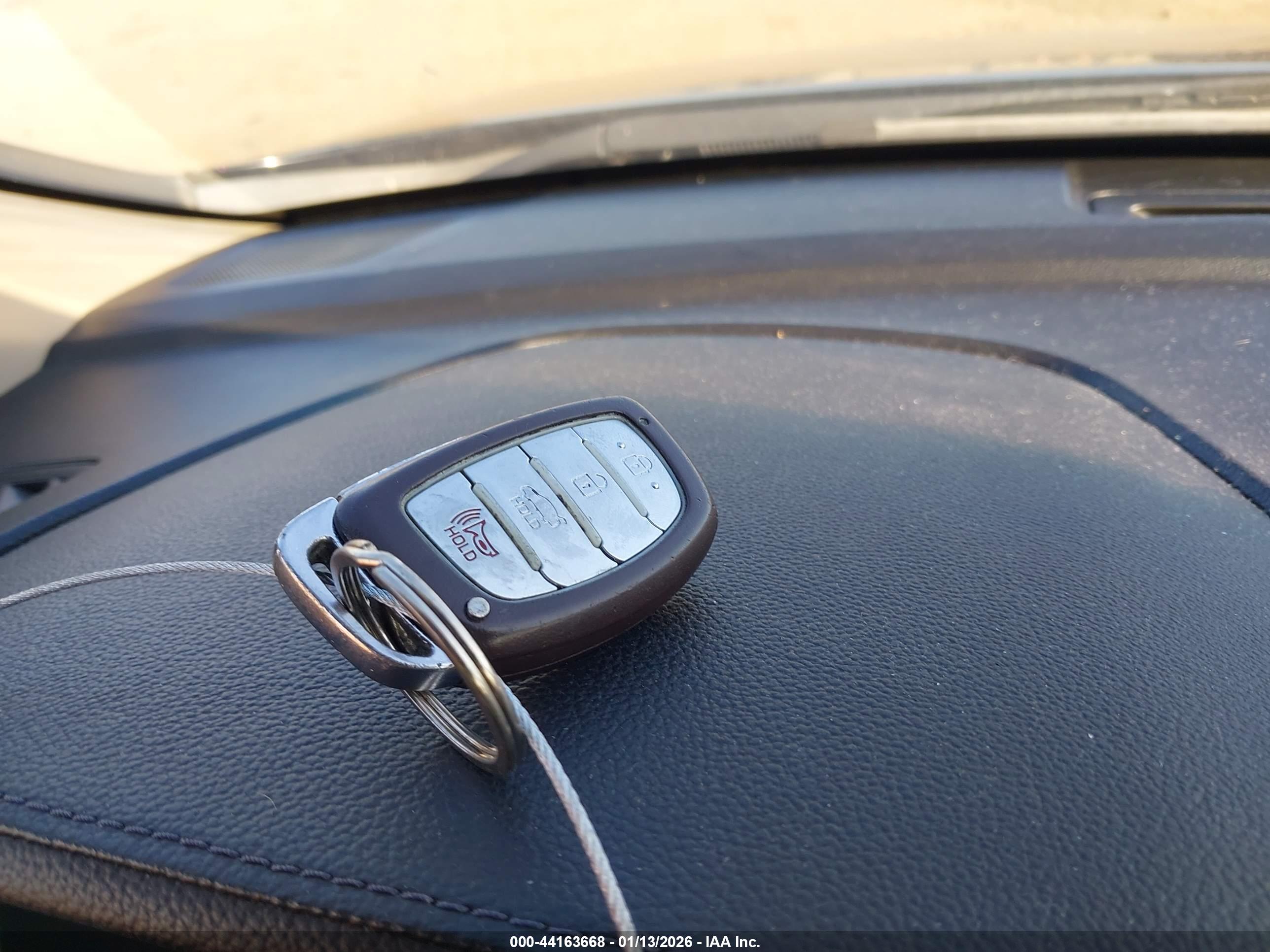 HYUNDAI SONATA image 11