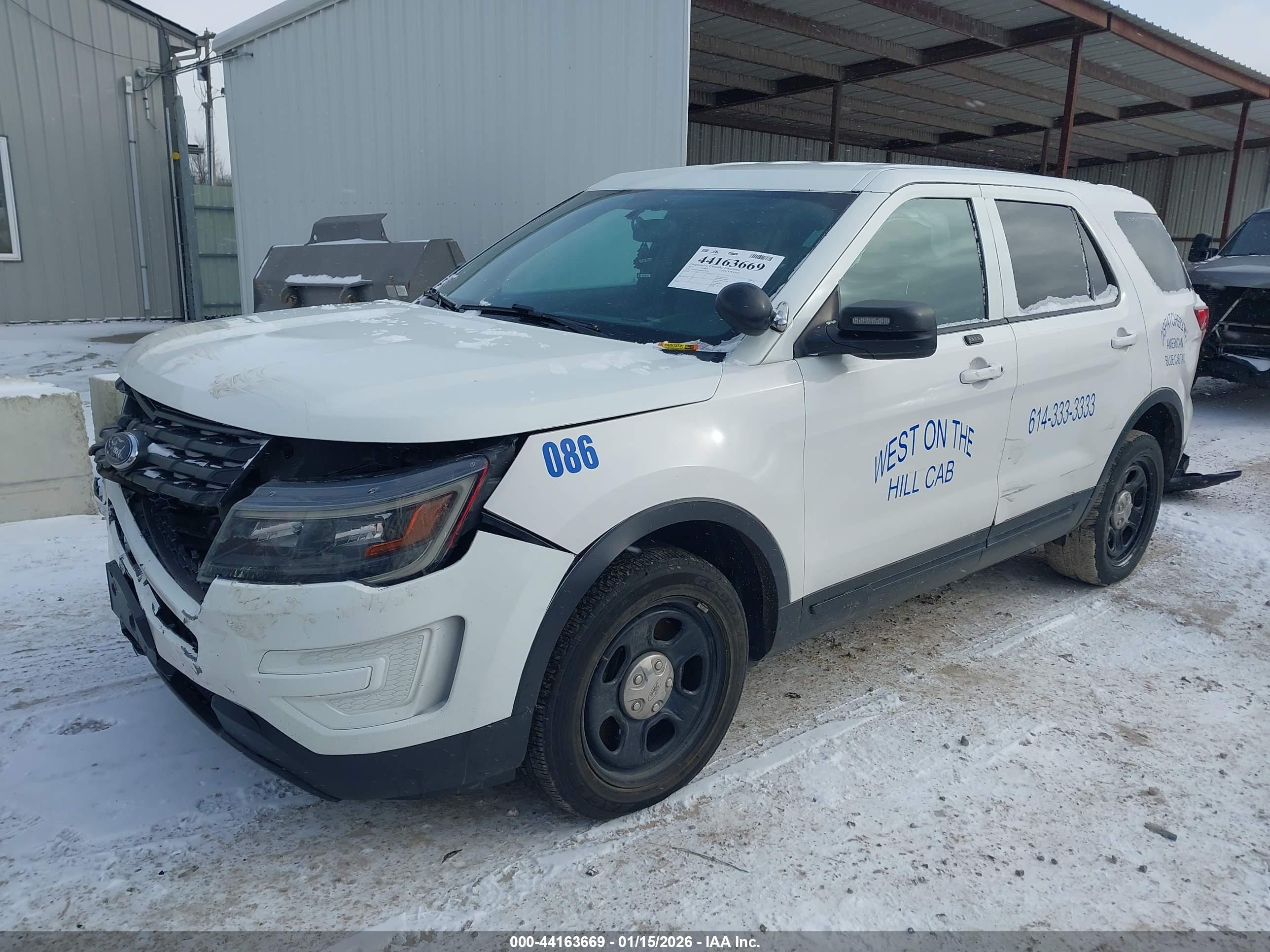 FORD UTILITY image 2