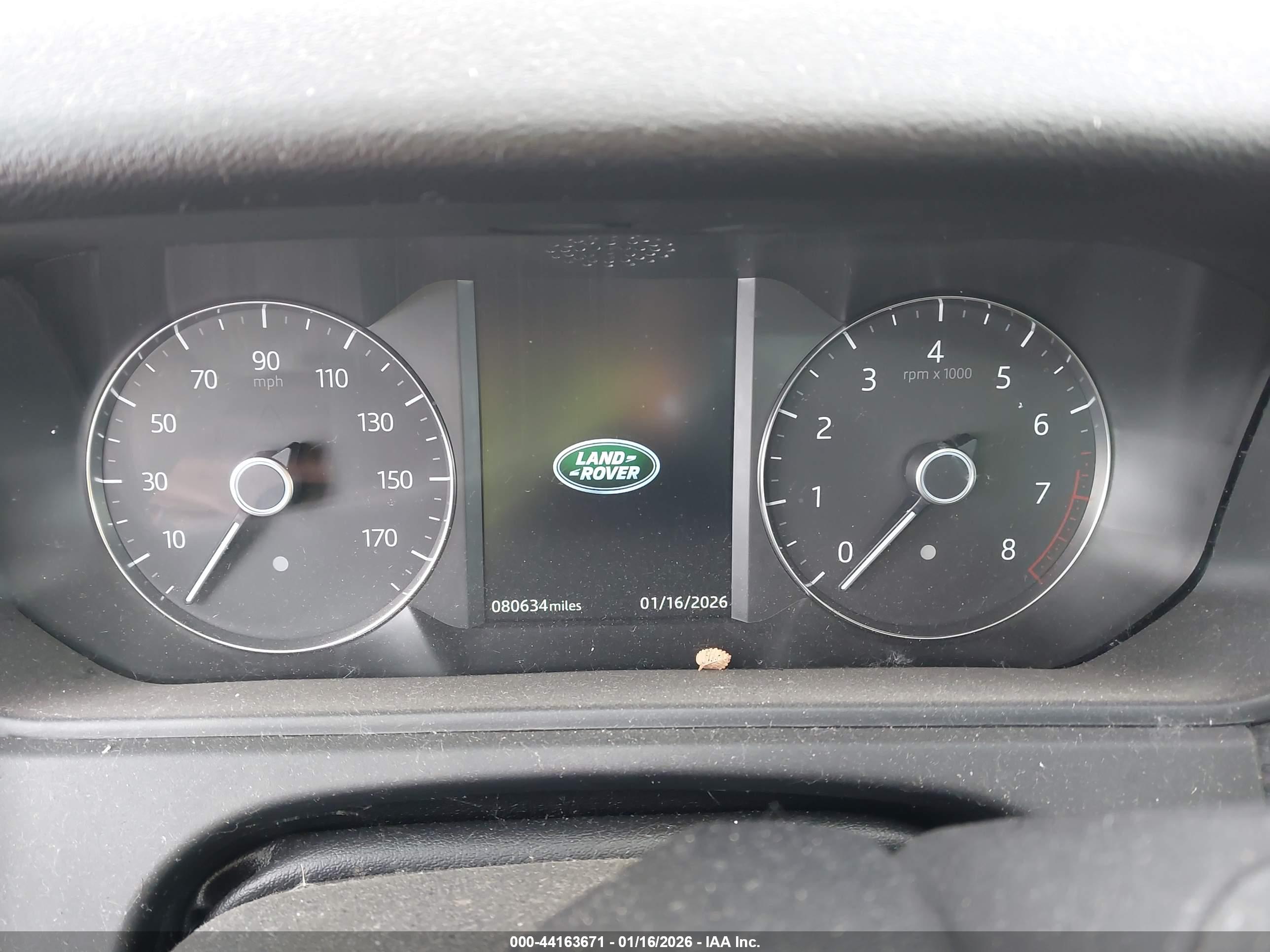LAND ROVER image 7