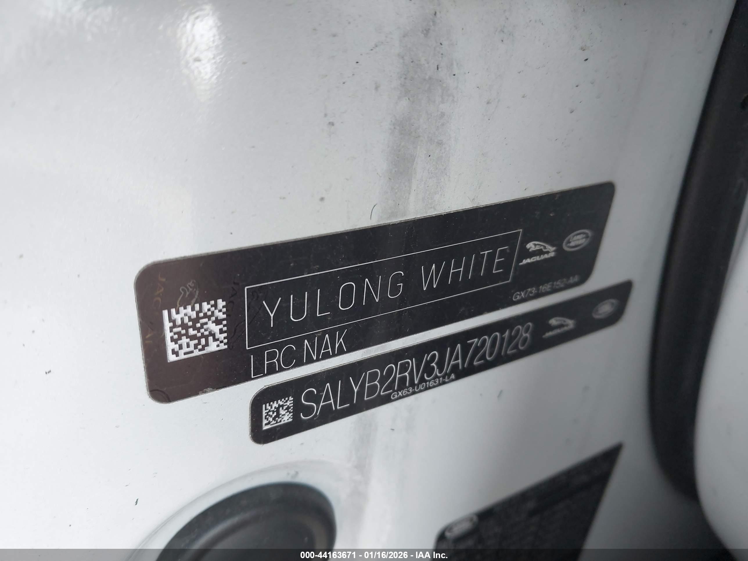 LAND ROVER image 9